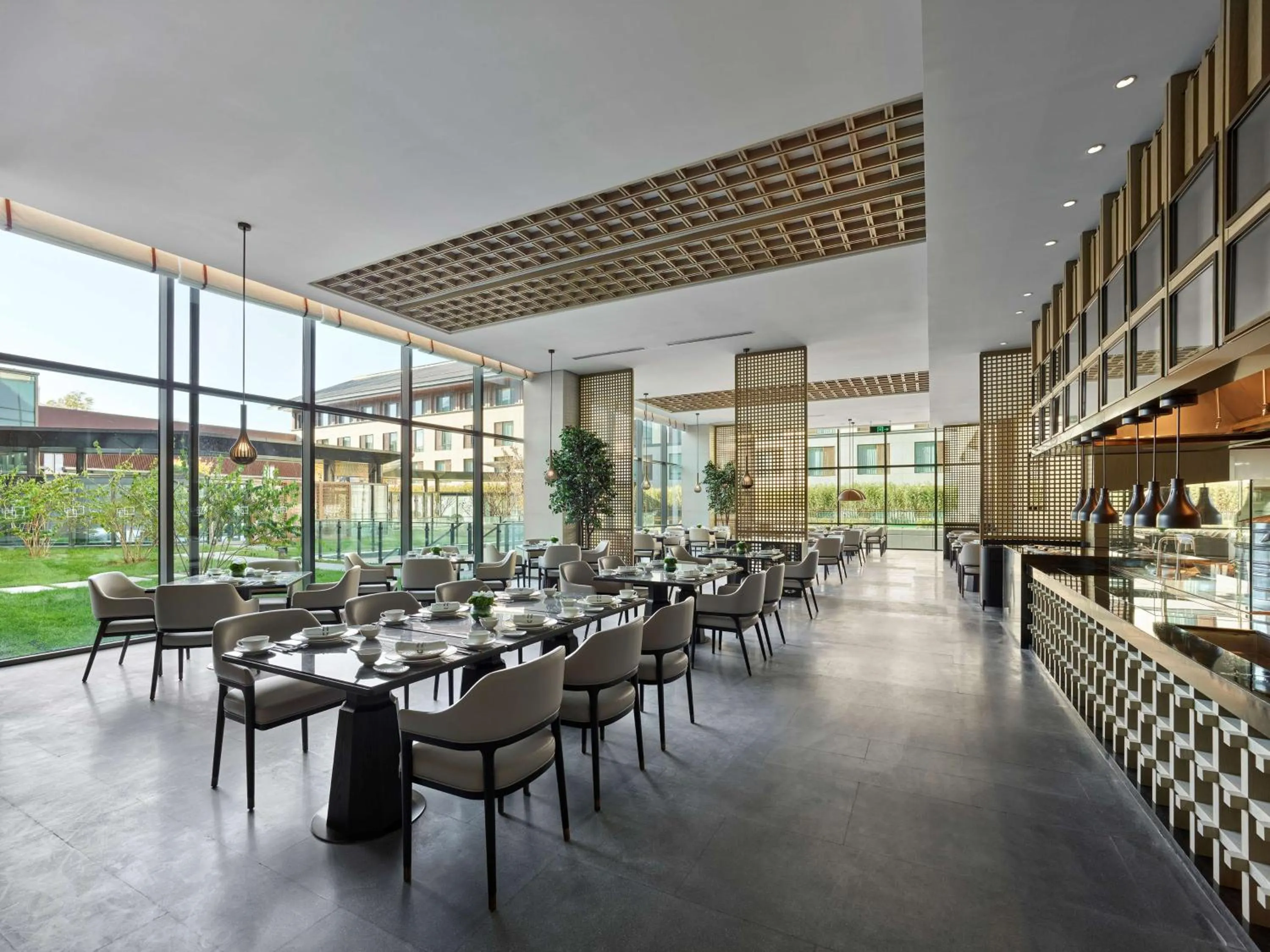 Restaurant/places to eat in Doubletree By Hilton Beijing Badaling