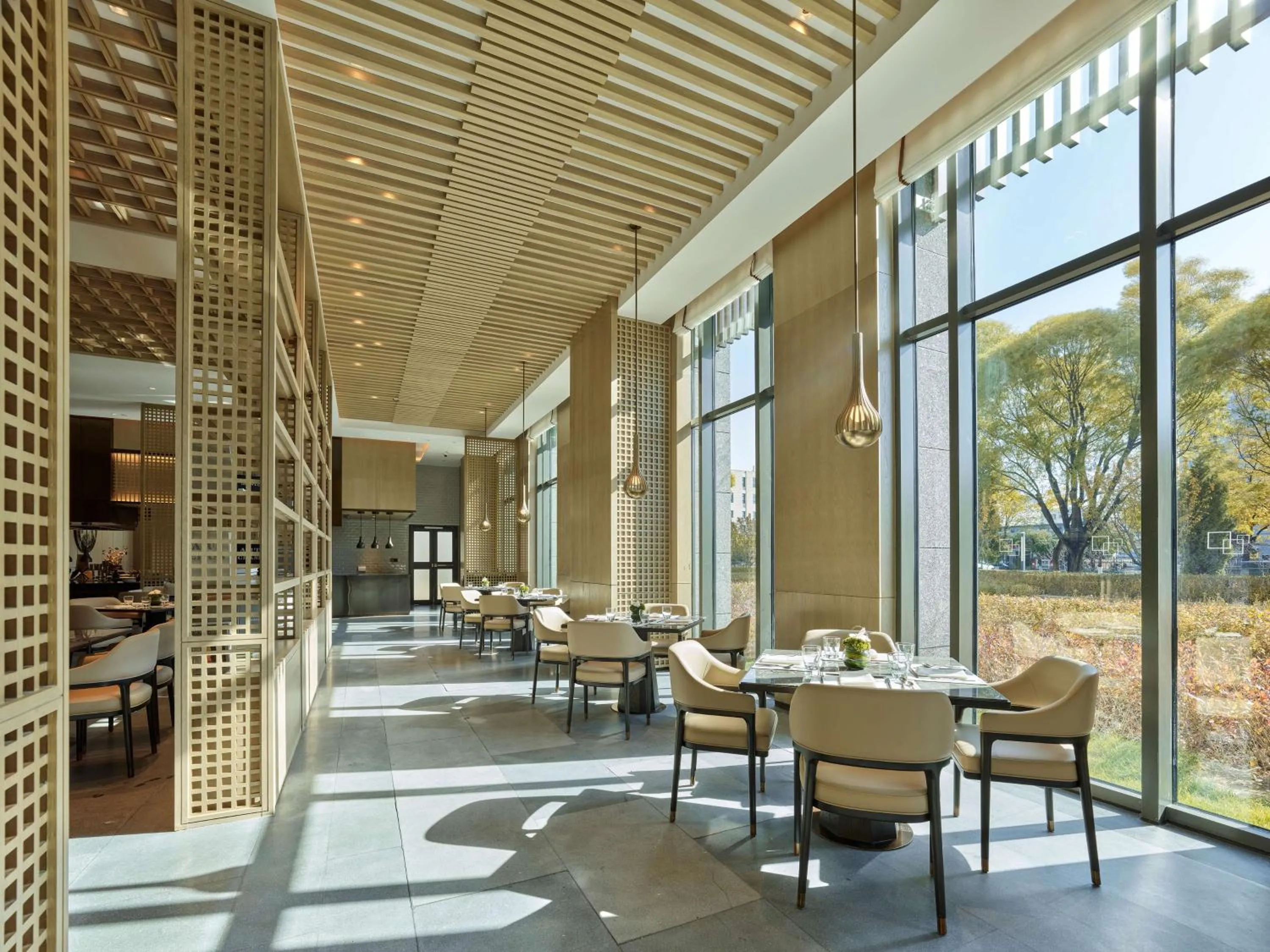 Restaurant/places to eat in Doubletree By Hilton Beijing Badaling