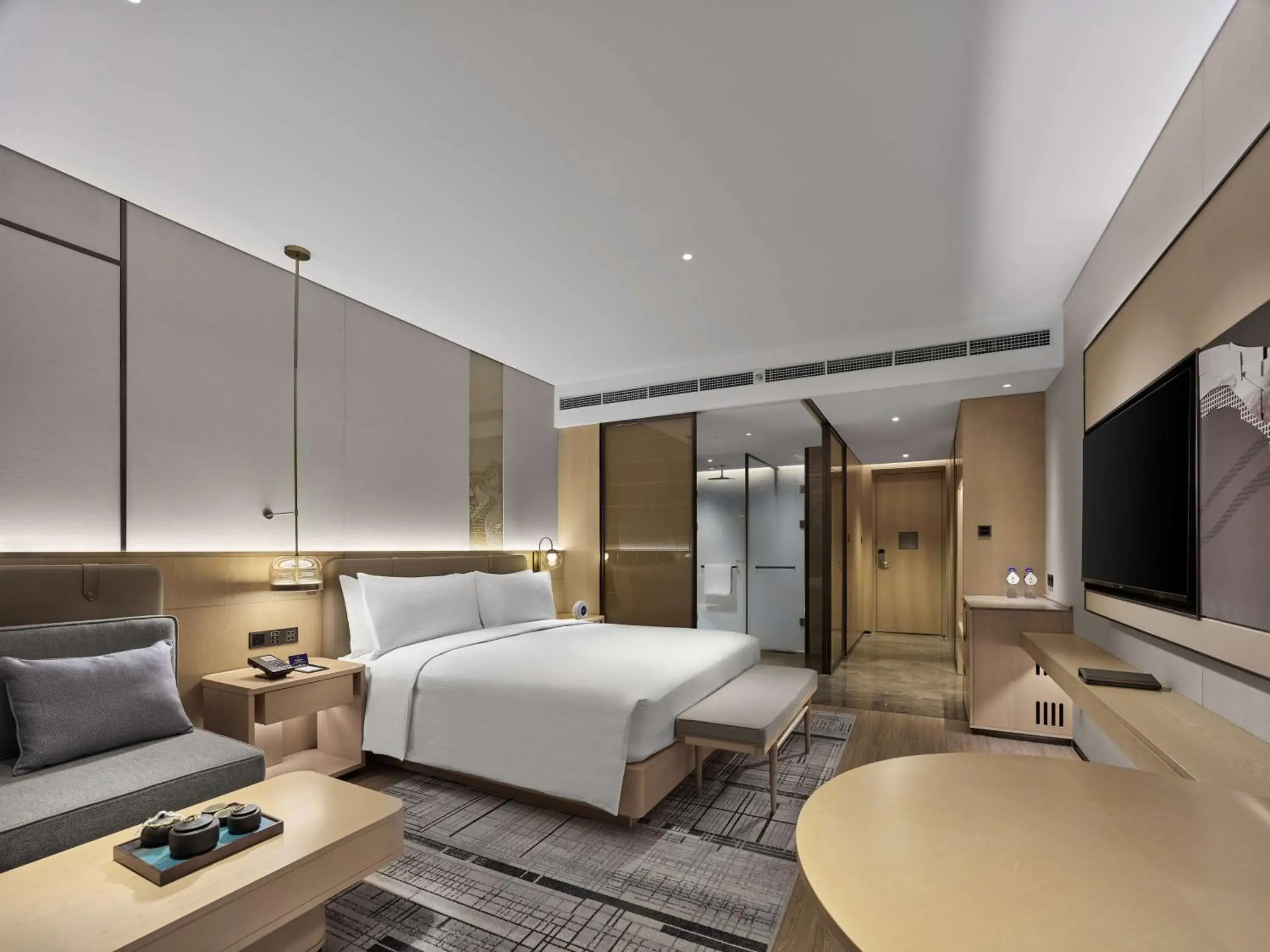 Deluxe King Room in Doubletree By Hilton Beijing Badaling Deluxe King Room in Doubletree By Hilton Beijing Badaling