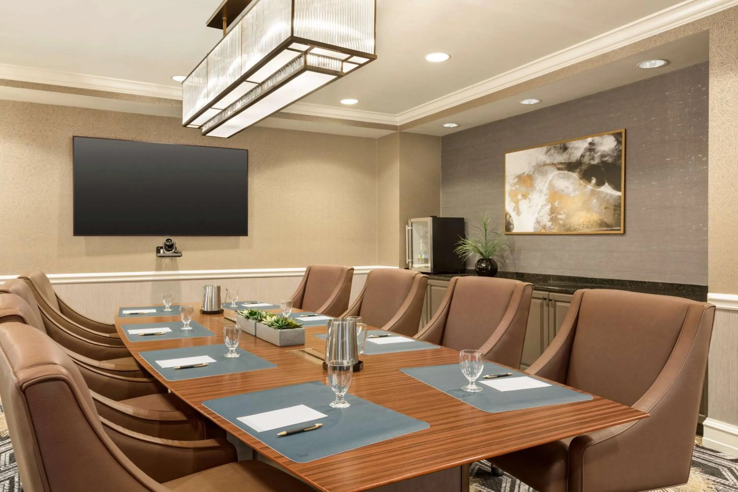 Meeting/conference room in Martinique New York on Broadway, Curio Collection by Hilton