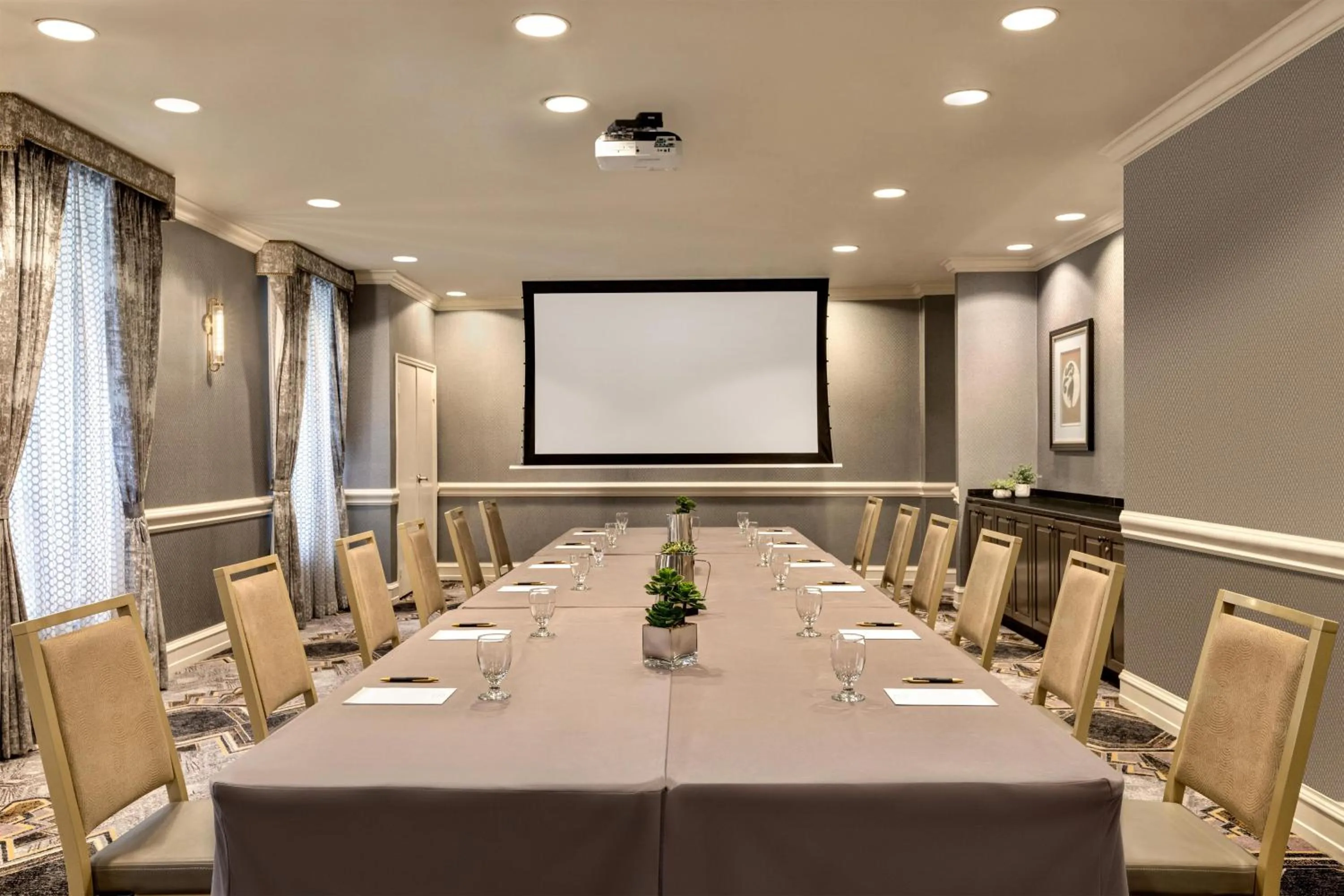 Meeting/conference room in Martinique New York on Broadway, Curio Collection by Hilton