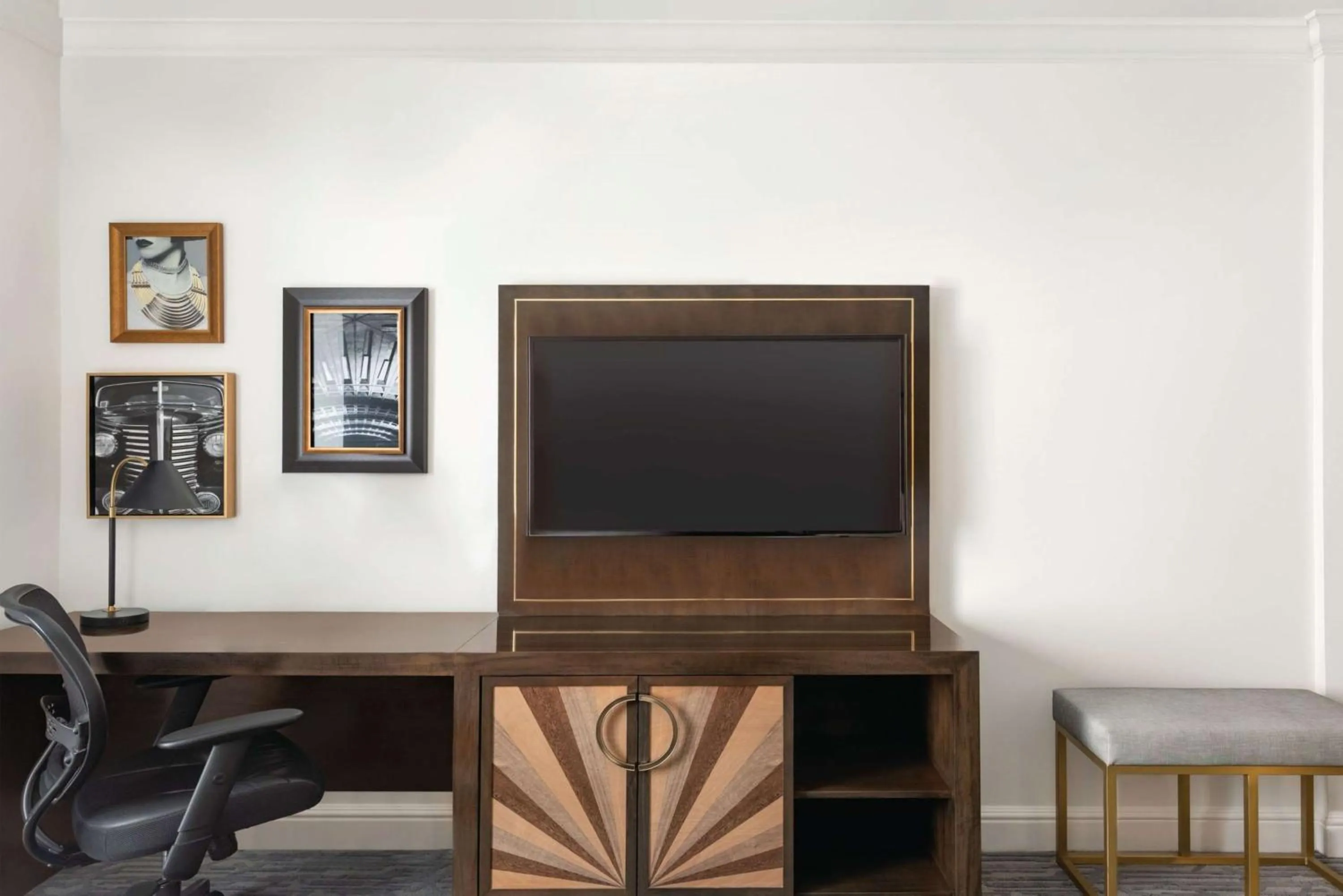 Bedroom in Martinique New York on Broadway, Curio Collection by Hilton