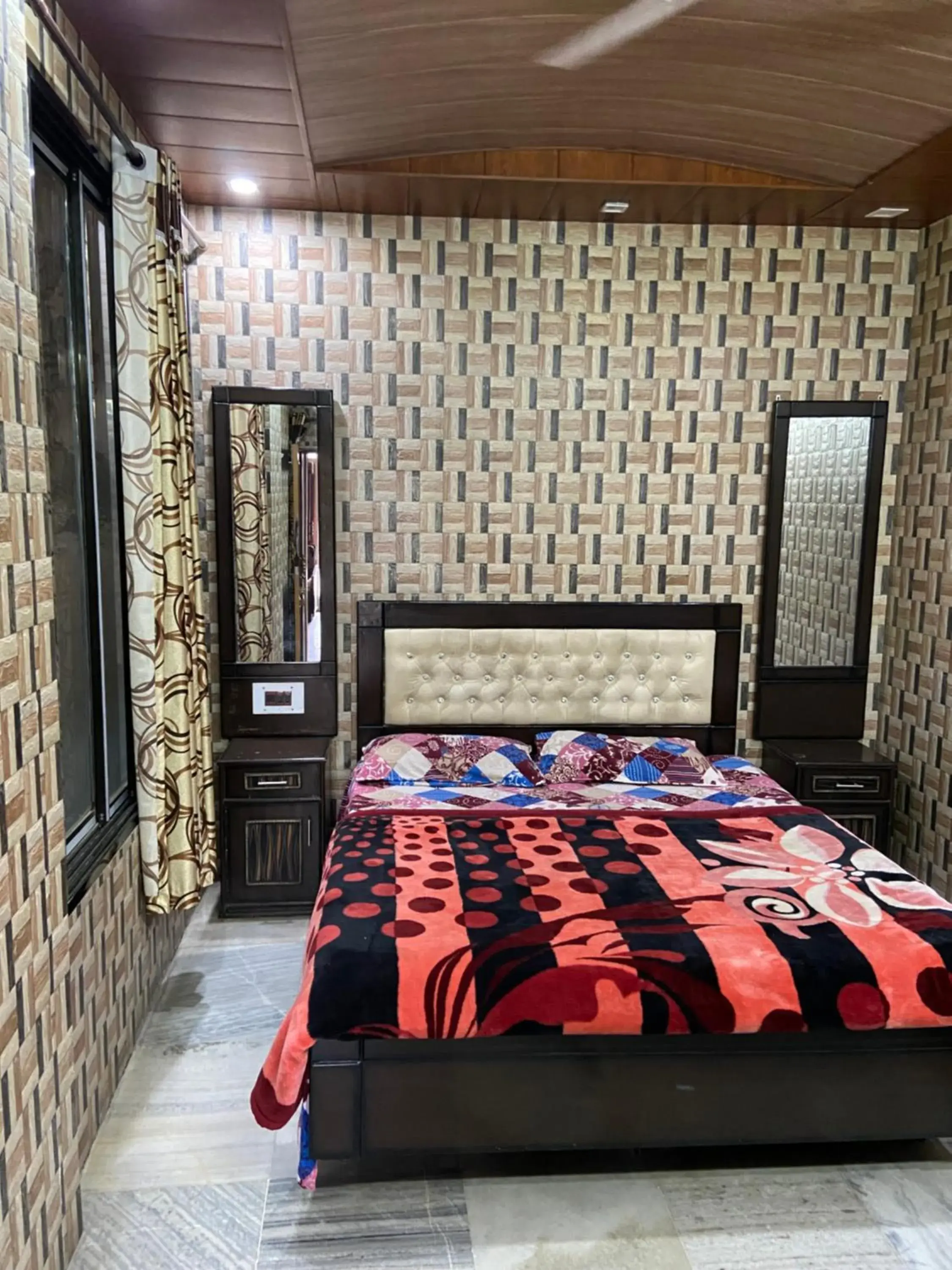 Bed in Hotel Tip Top Bed in Hotel Tip Top