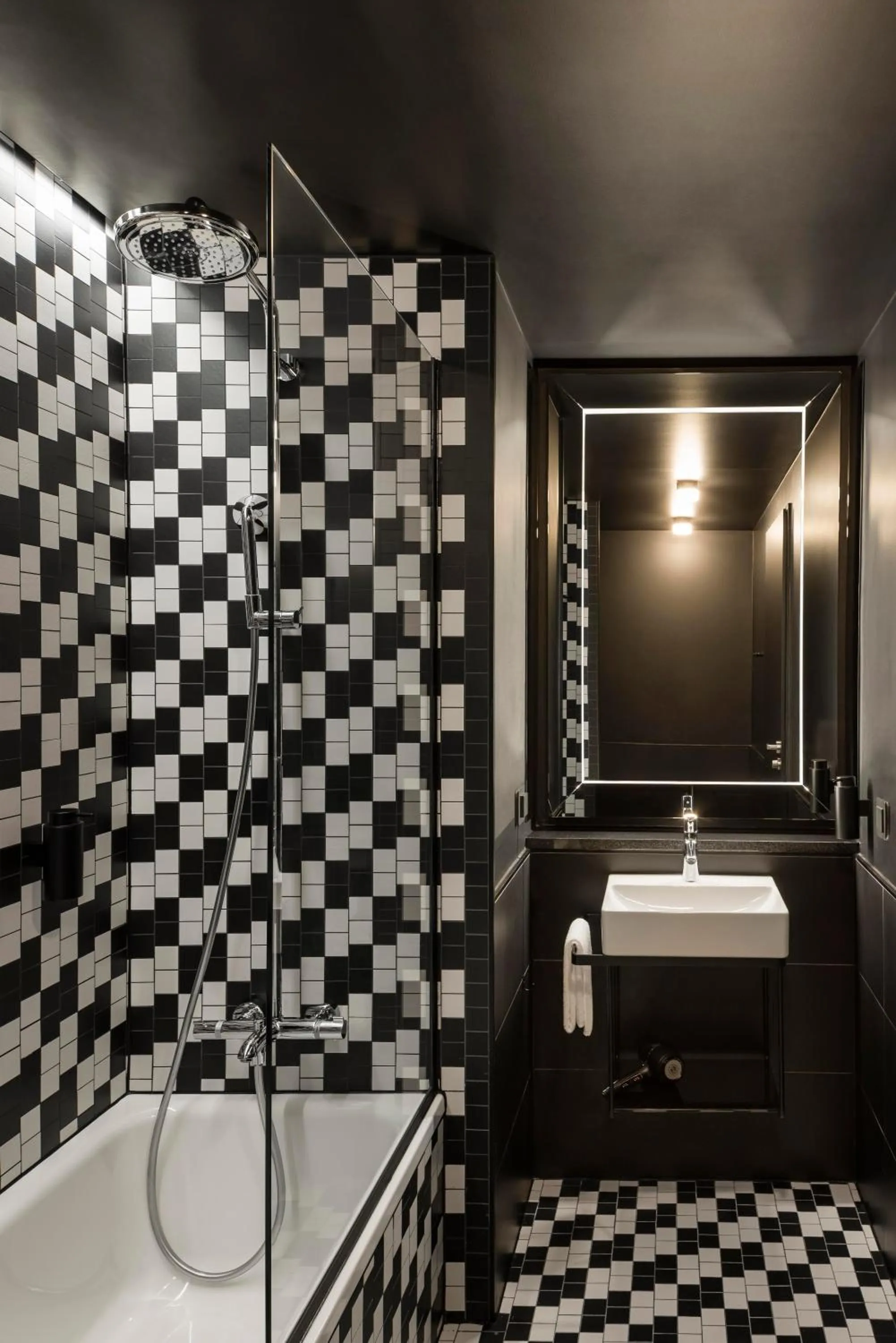 Bathroom in Hotel AMANO East Side