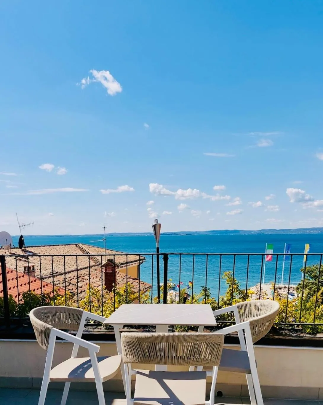 Restaurant/places to eat in I Tre Re Rooms