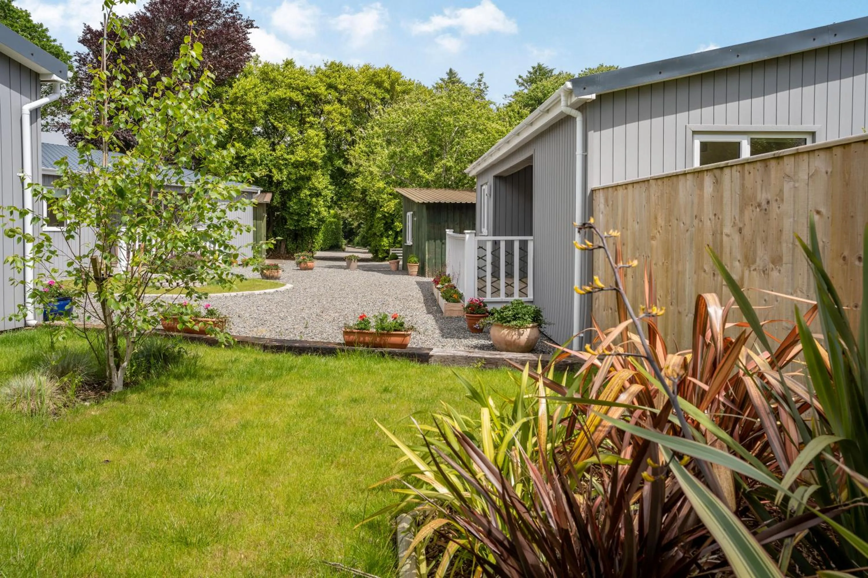 Property building in Ramsey Lodge Bier Wood Lodges