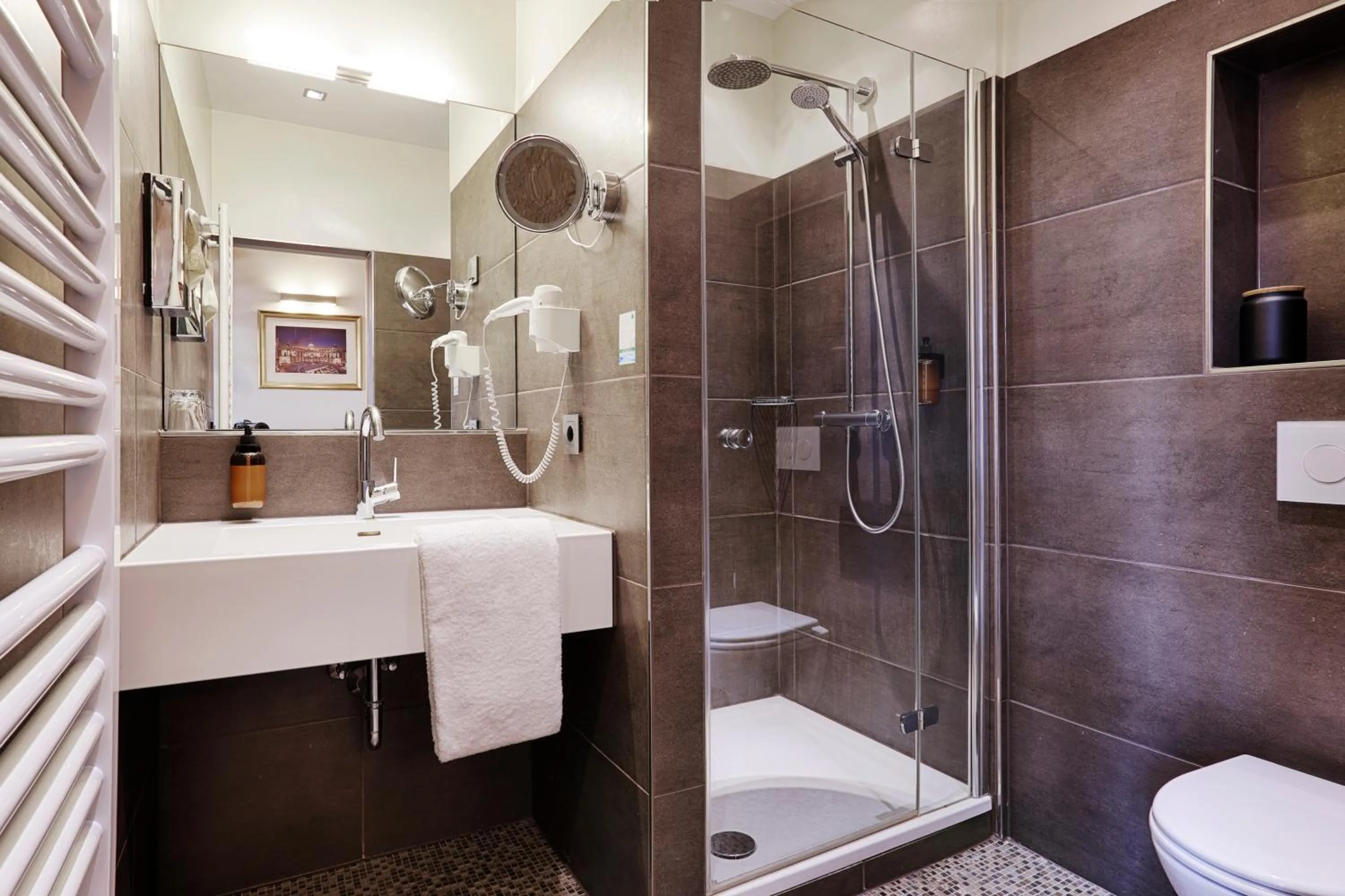 Bathroom in homie hotel Wiener Botschaft