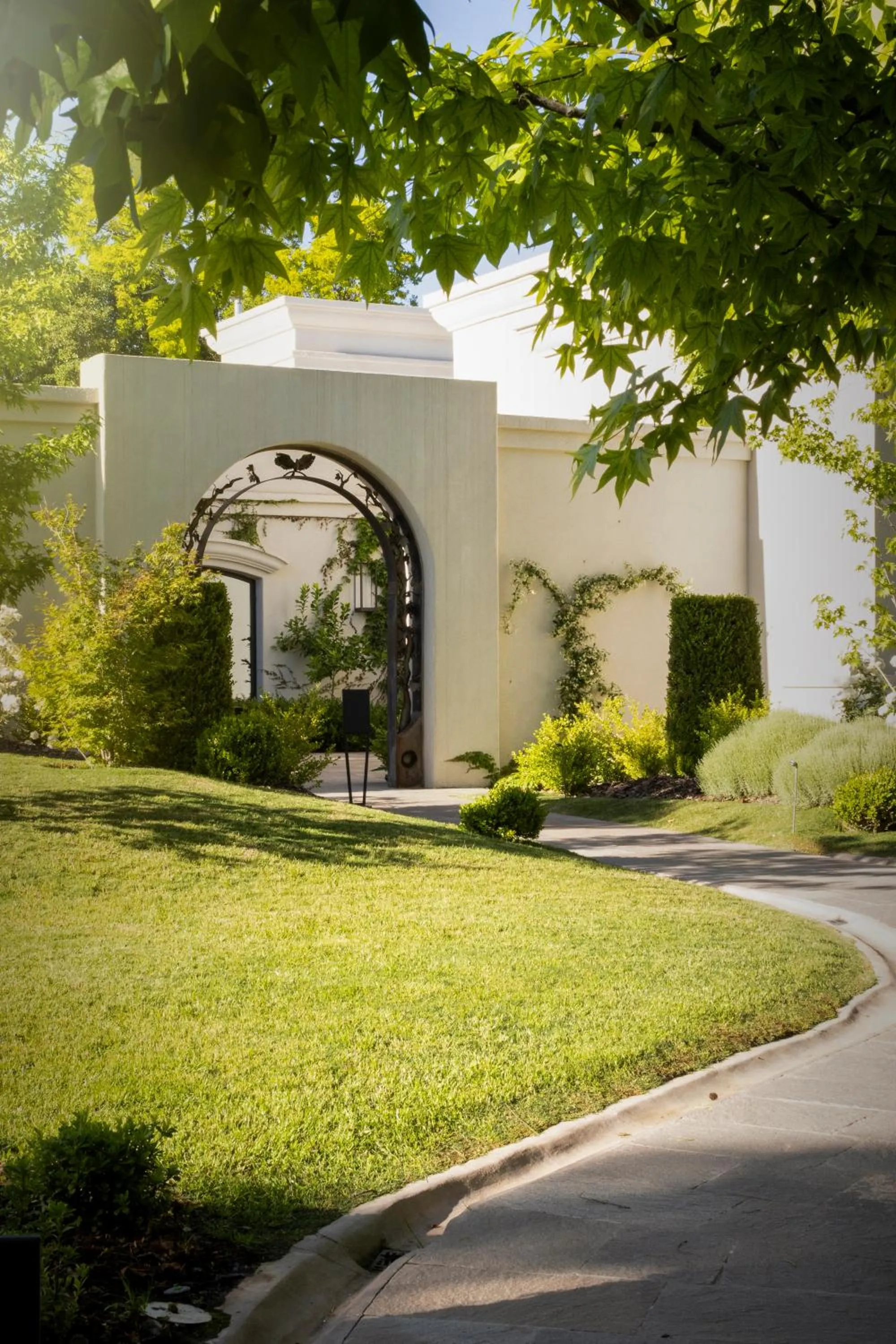 Garden in Susana Balbo Winemaker's House - Relais & Chateaux
