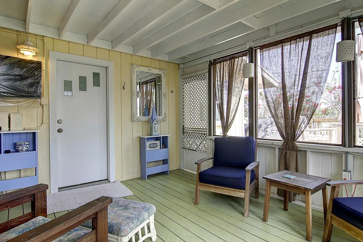 Other in Le Chateau TS202