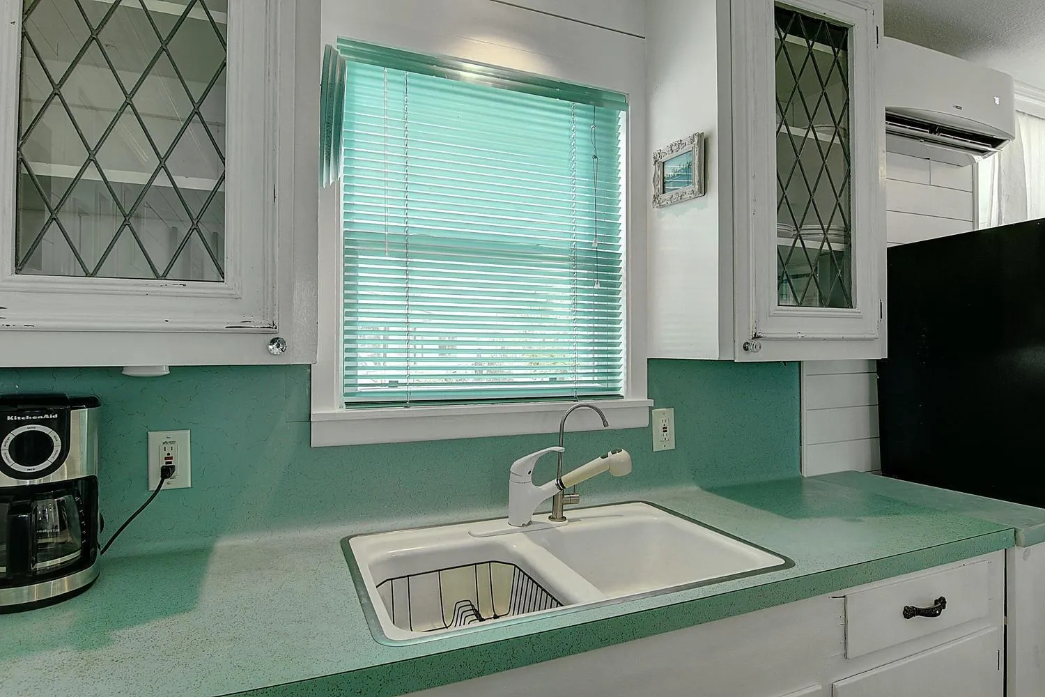 Other in Le Chateau TS202