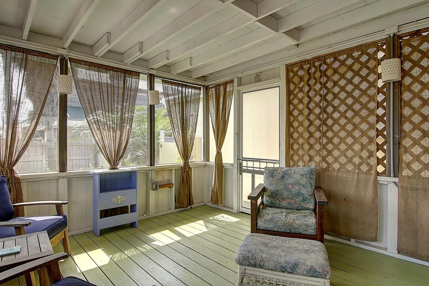 Other in Le Chateau TS202