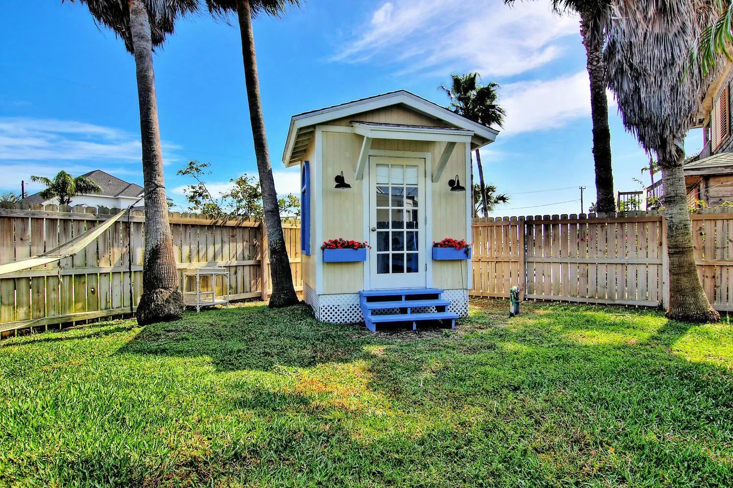 Other in Le Chateau TS202