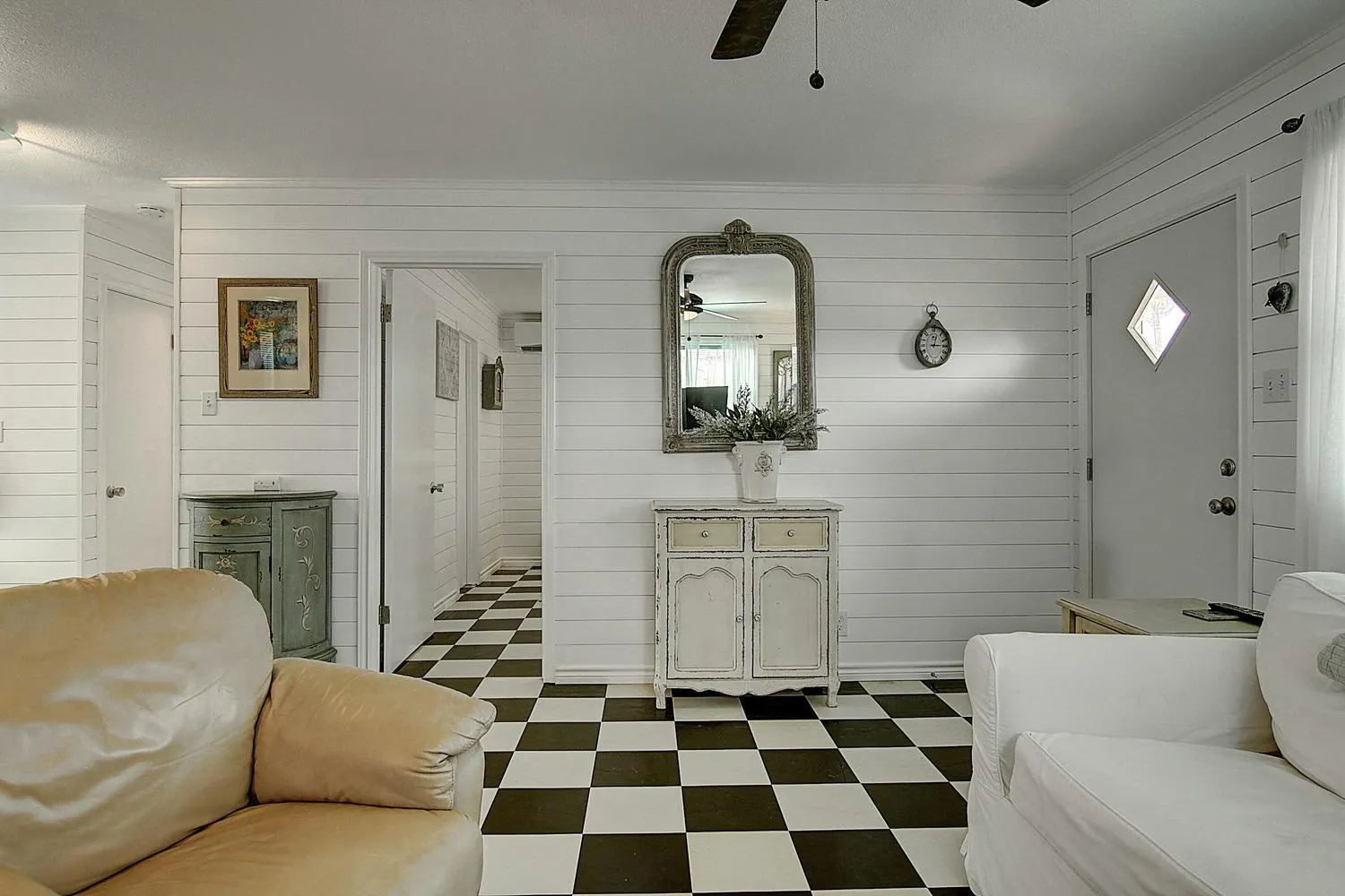 Other in Le Chateau TS202