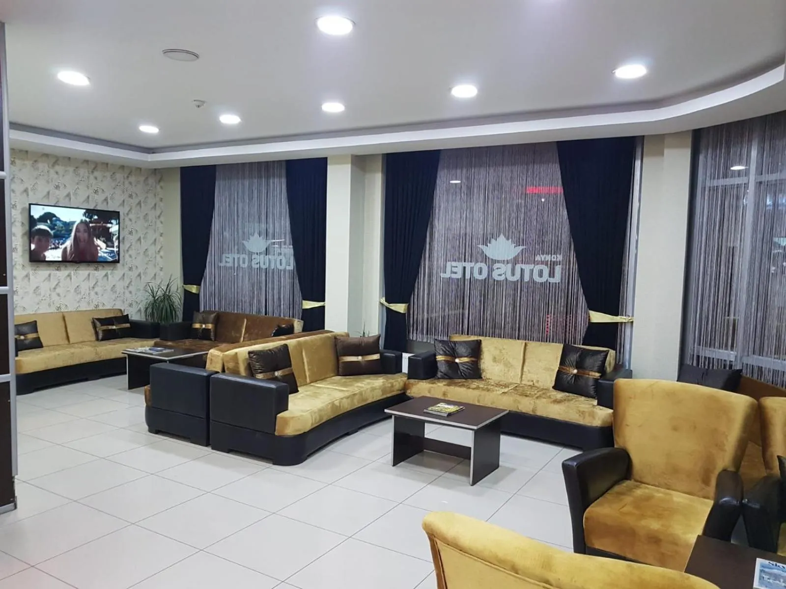 Seating area in LOTUS OTEL