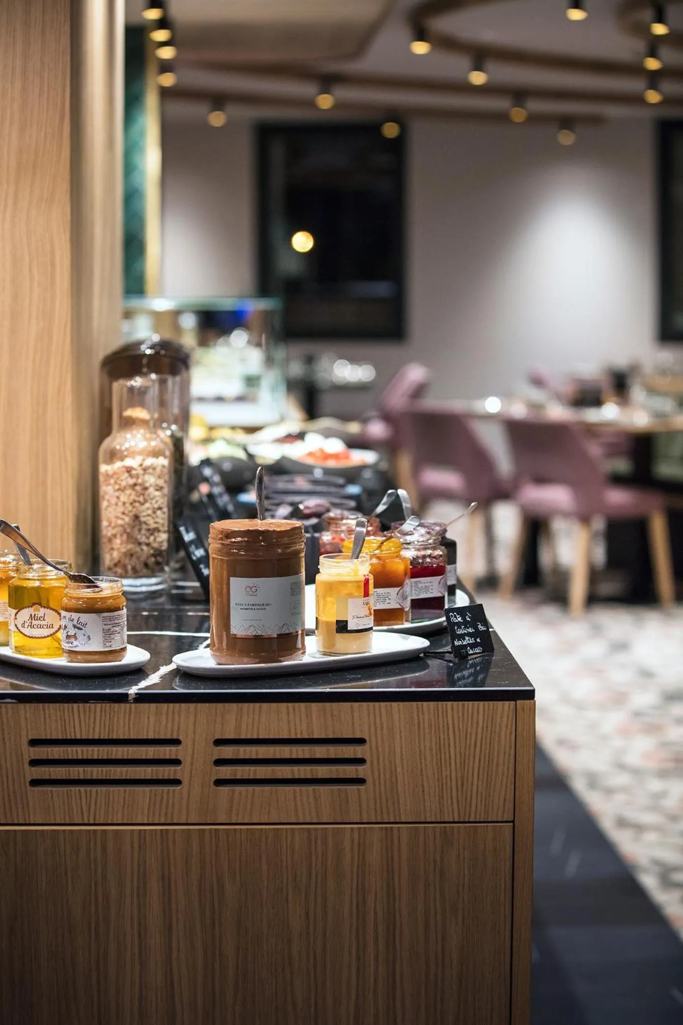 Restaurant/places to eat in Le Pélican