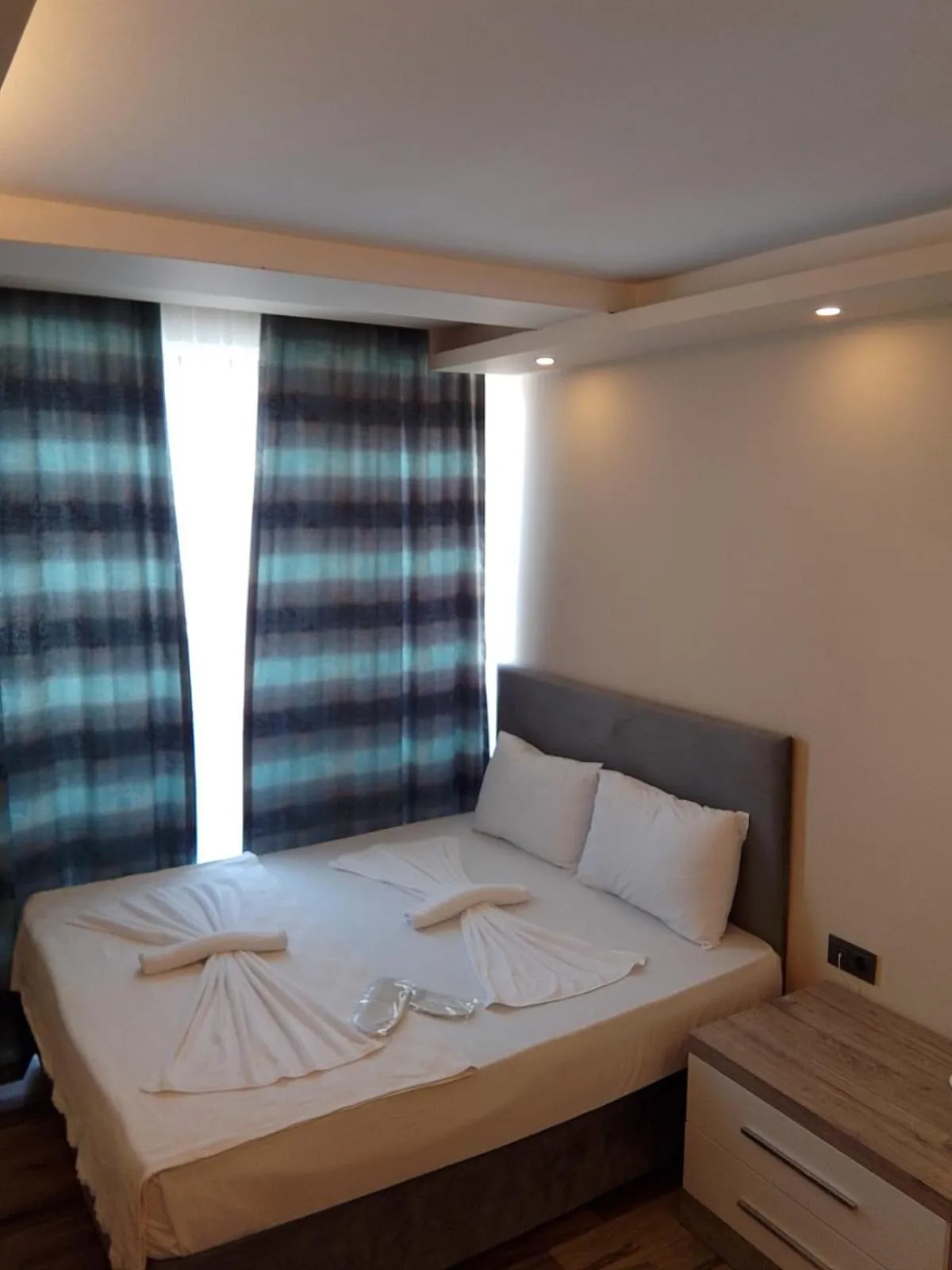 Bed in KALİSPERA HOTEL