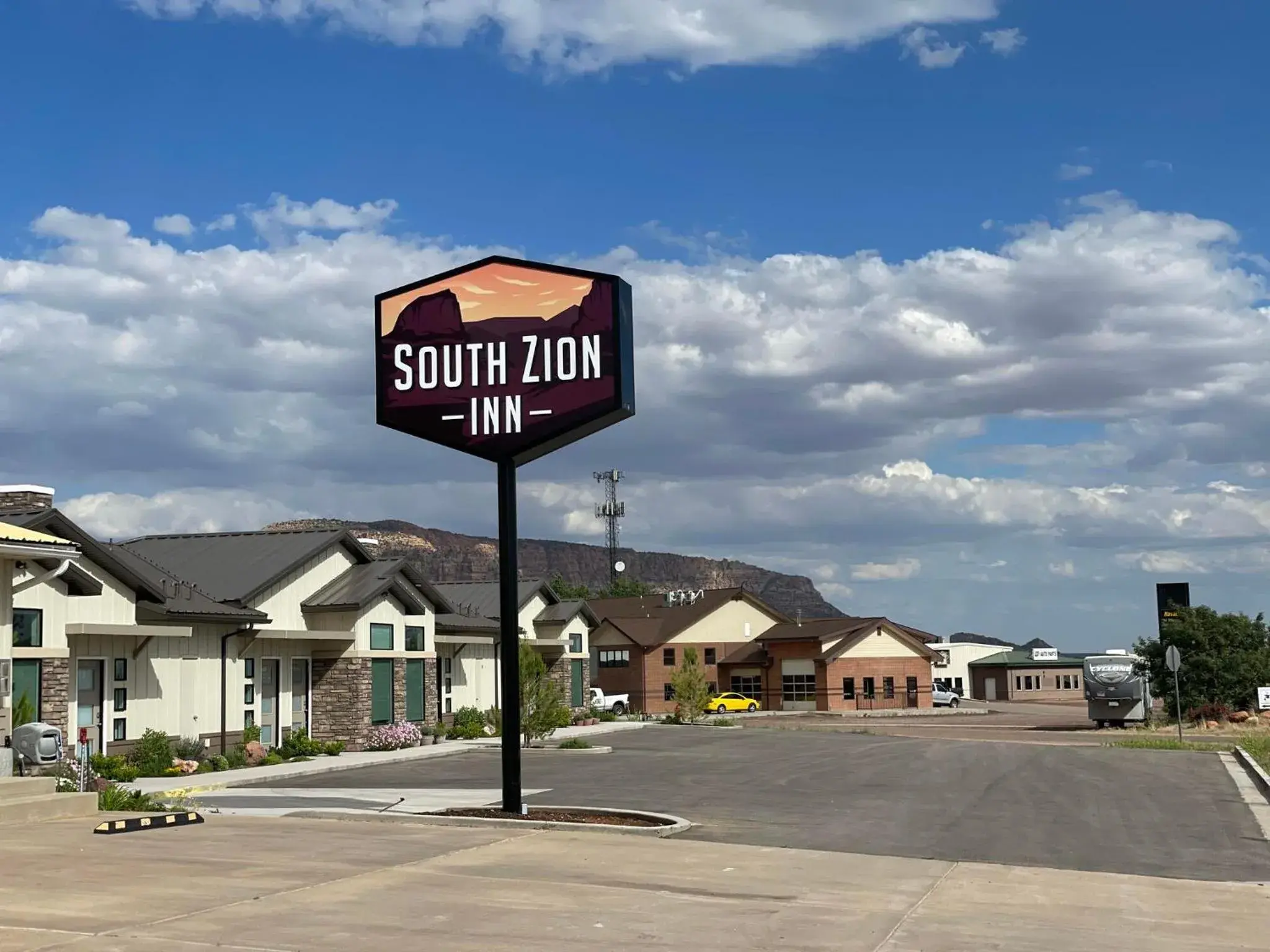Property building in South Zion Inn and Suites Property building in South Zion Inn and Suites