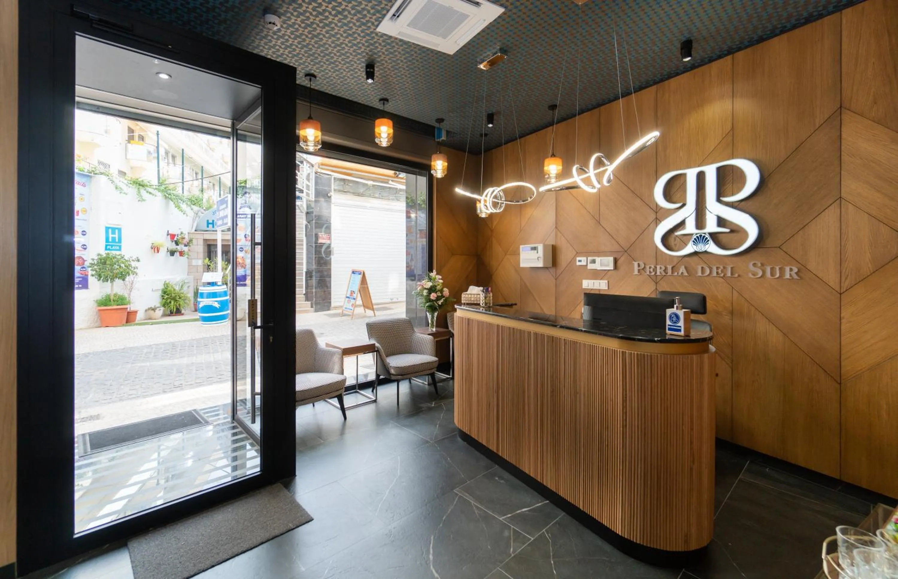 Lobby or reception in Hotel Perla del Sur