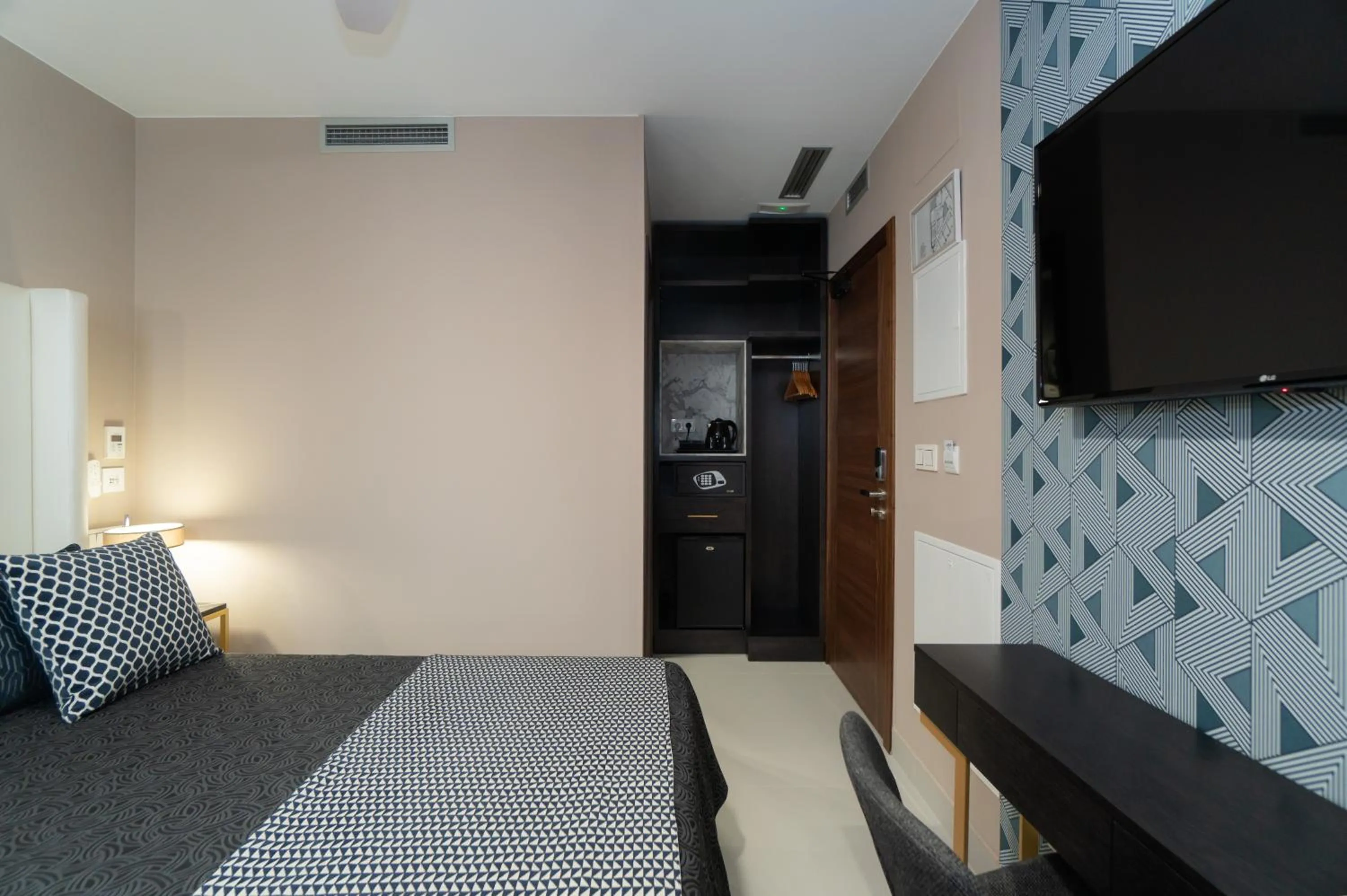 Bed in Hotel Perla del Sur