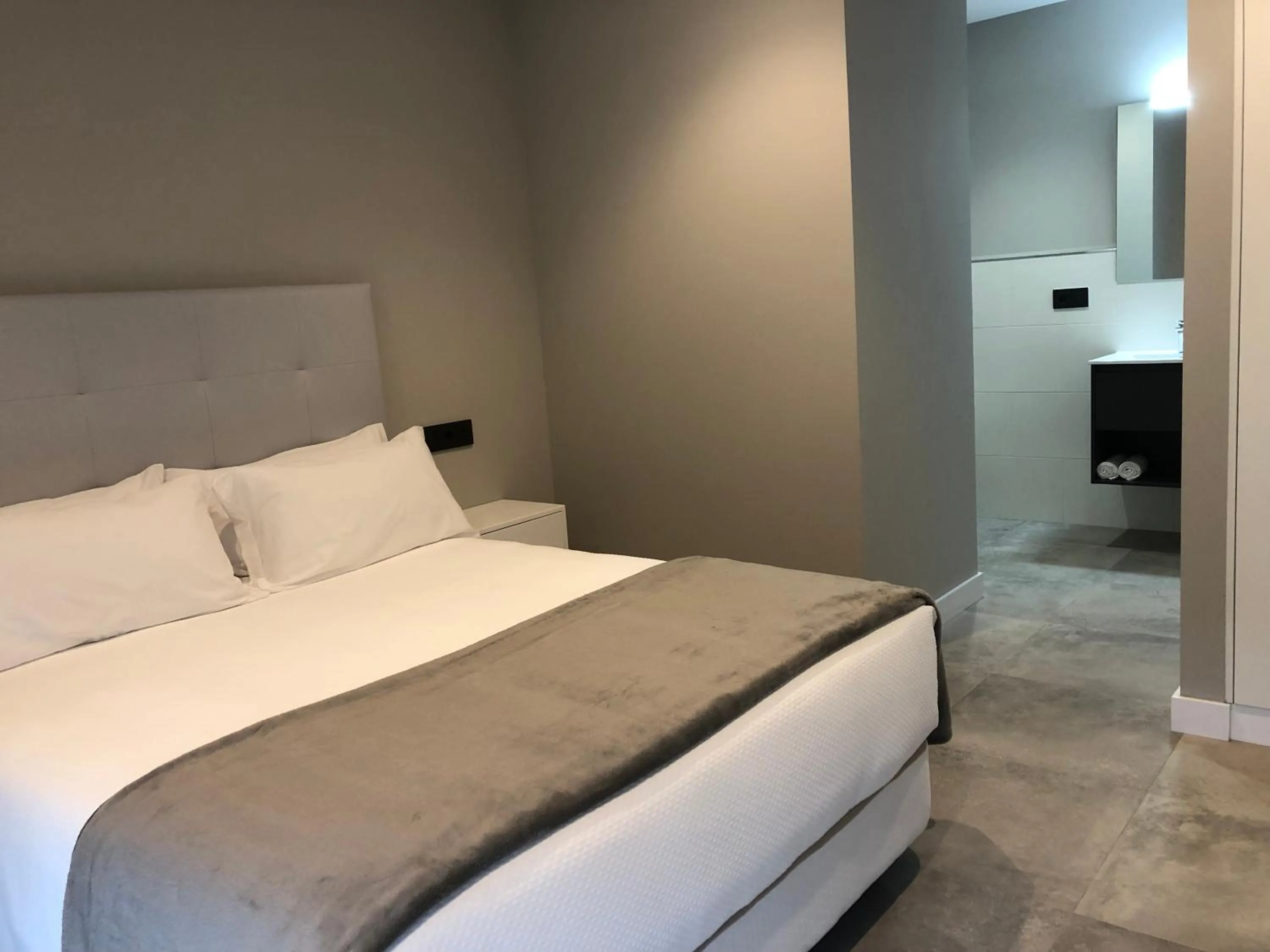 Bed in Aparthotel Ría de Lires