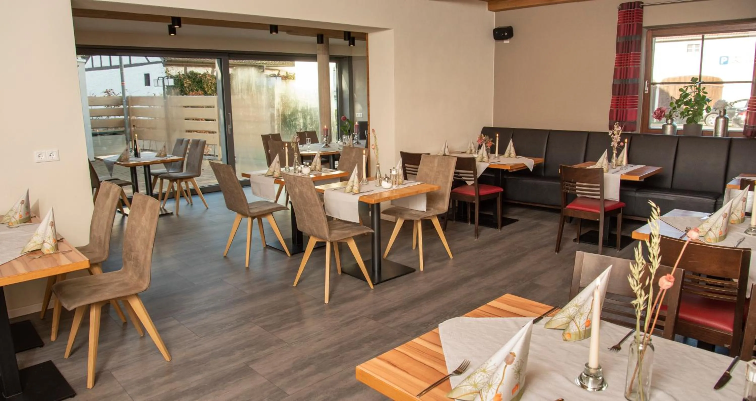 Restaurant/places to eat in Gasthof zum Goldenen Lamm