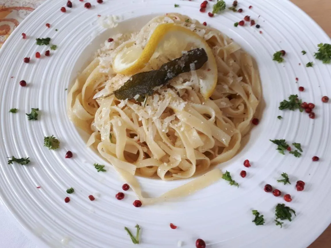 Food in Gasthof zum Goldenen Lamm