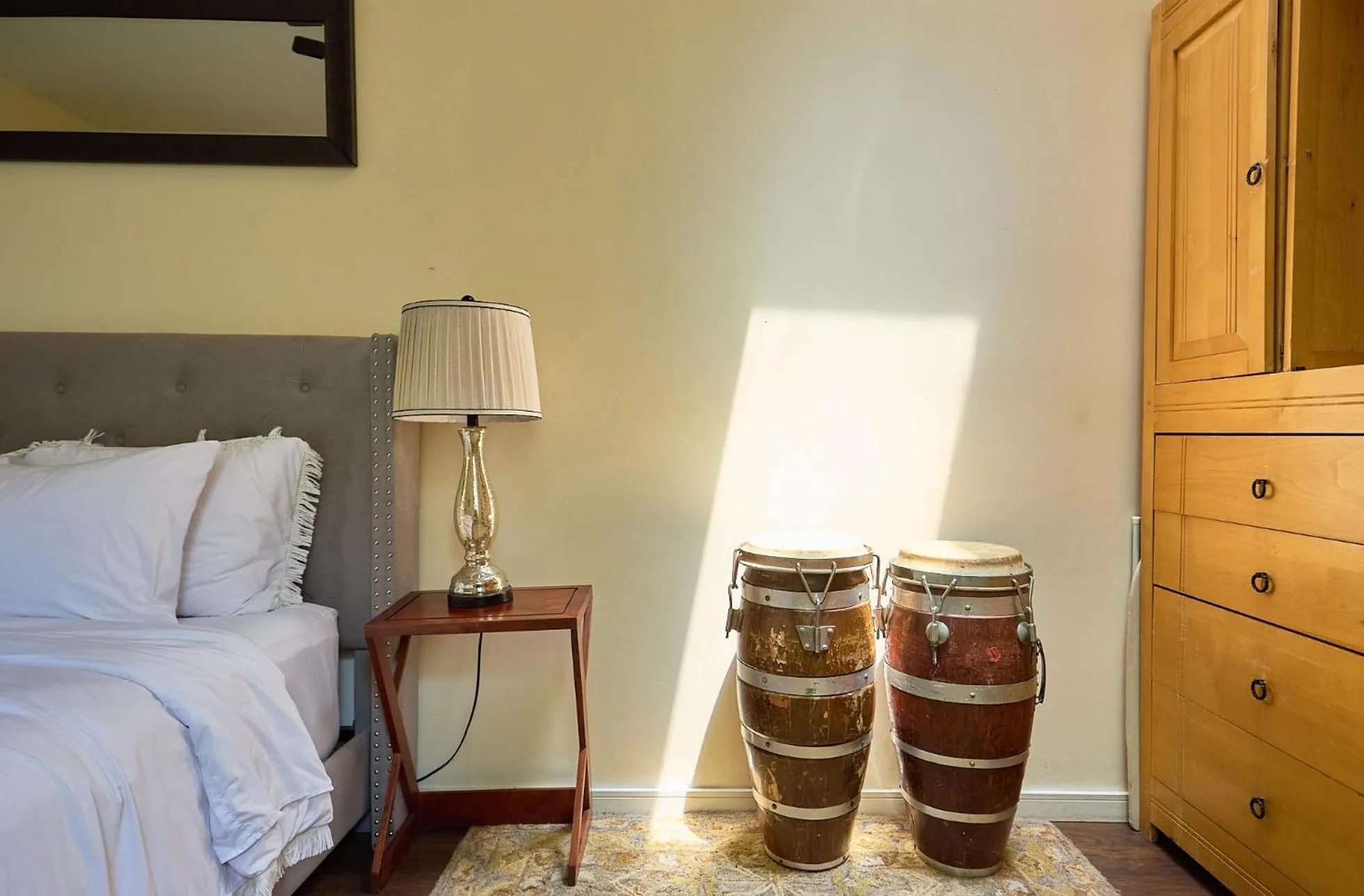 Bed in Beverly Hills Spanish