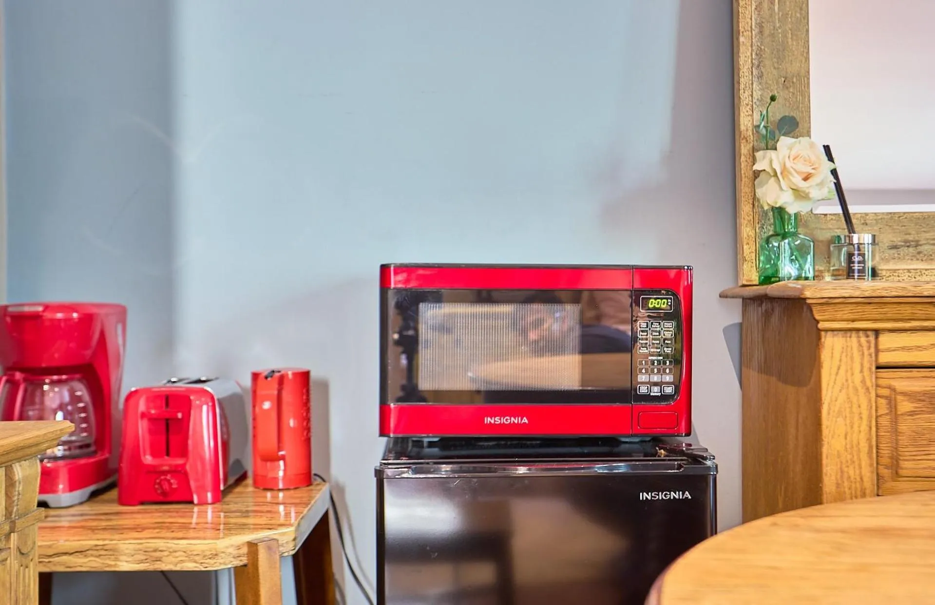 Coffee/tea facilities in Beverly Hills Spanish