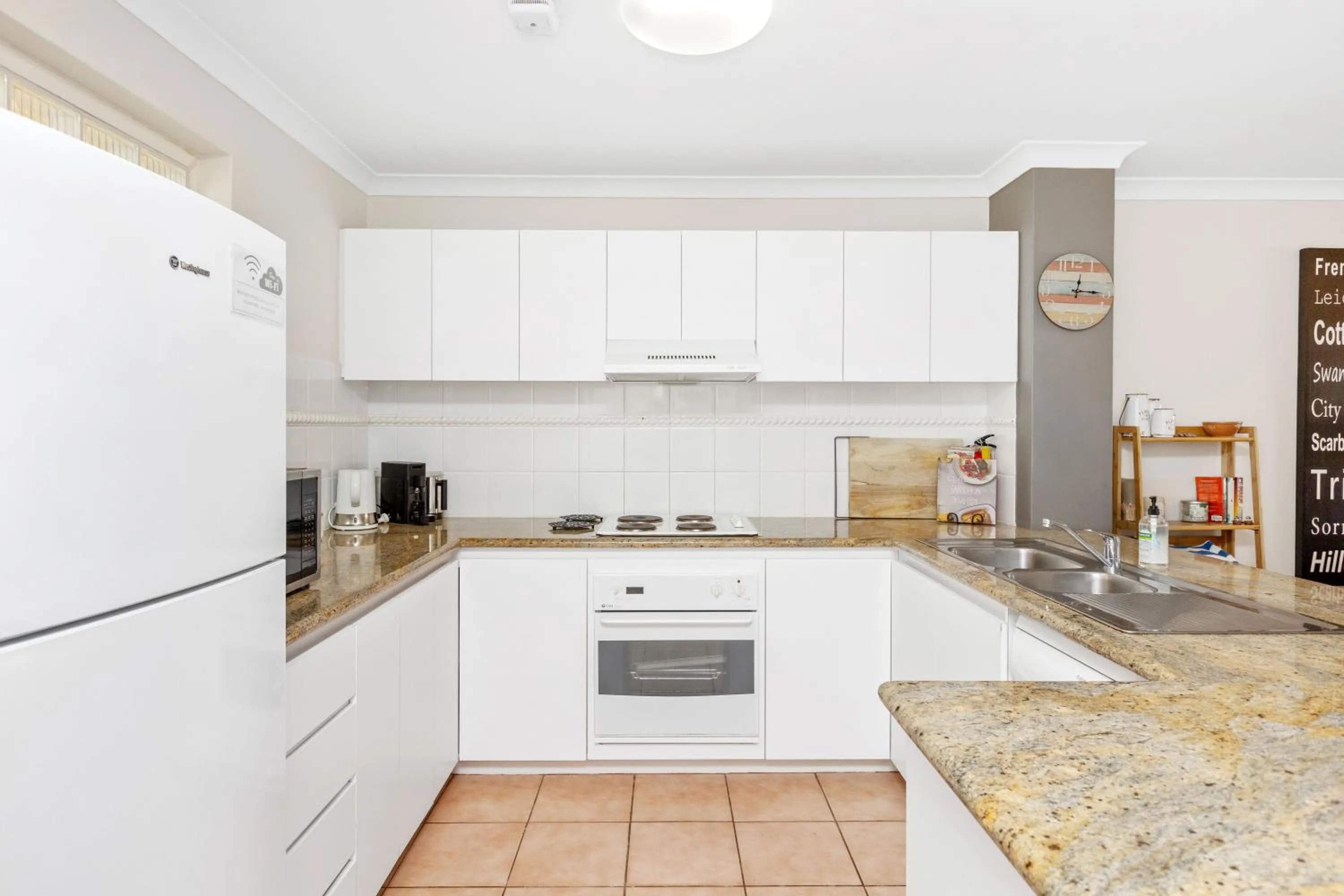 Kitchen or kitchenette in Nautica Residences Hillarys