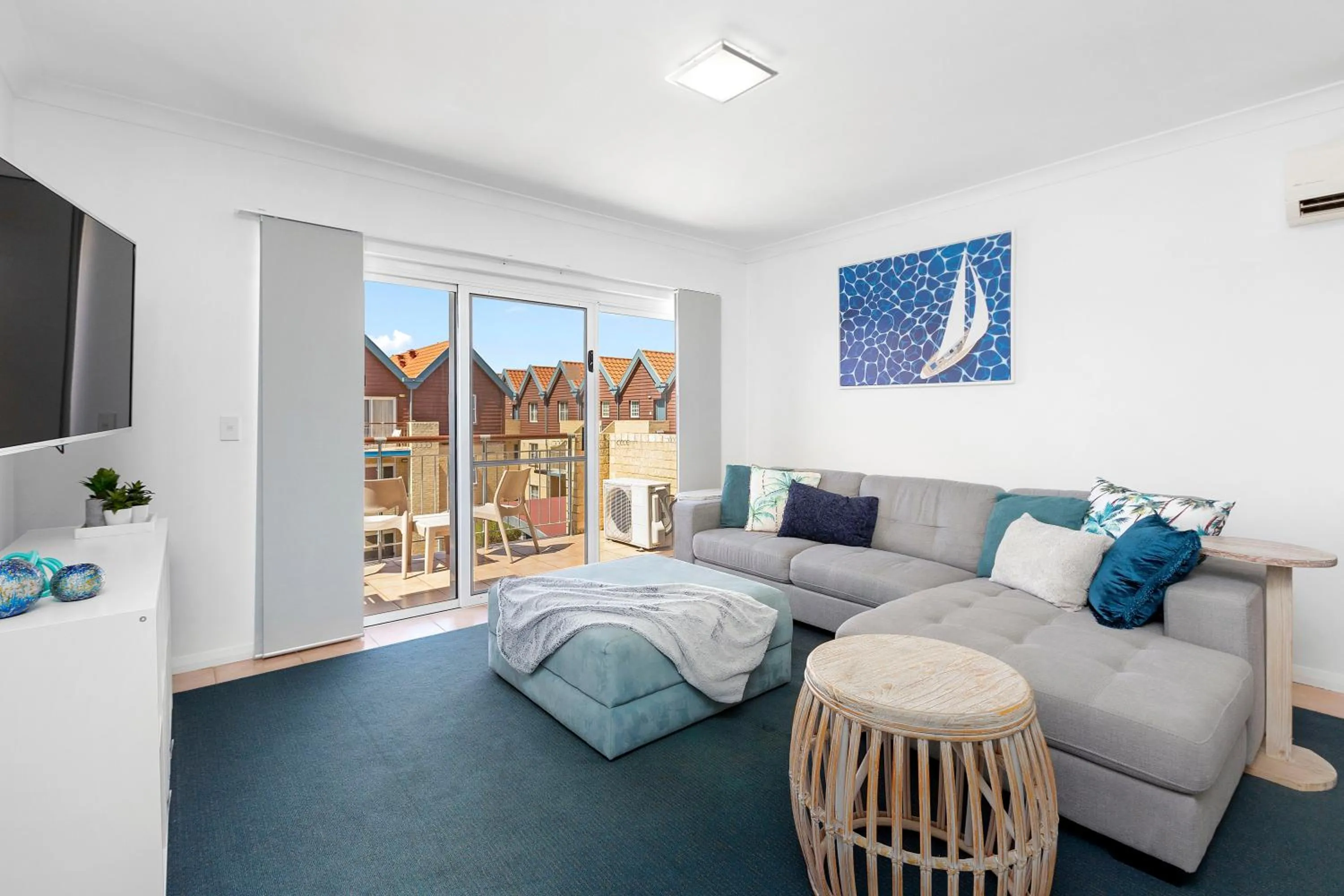 TV and multimedia in Nautica Residences Hillarys