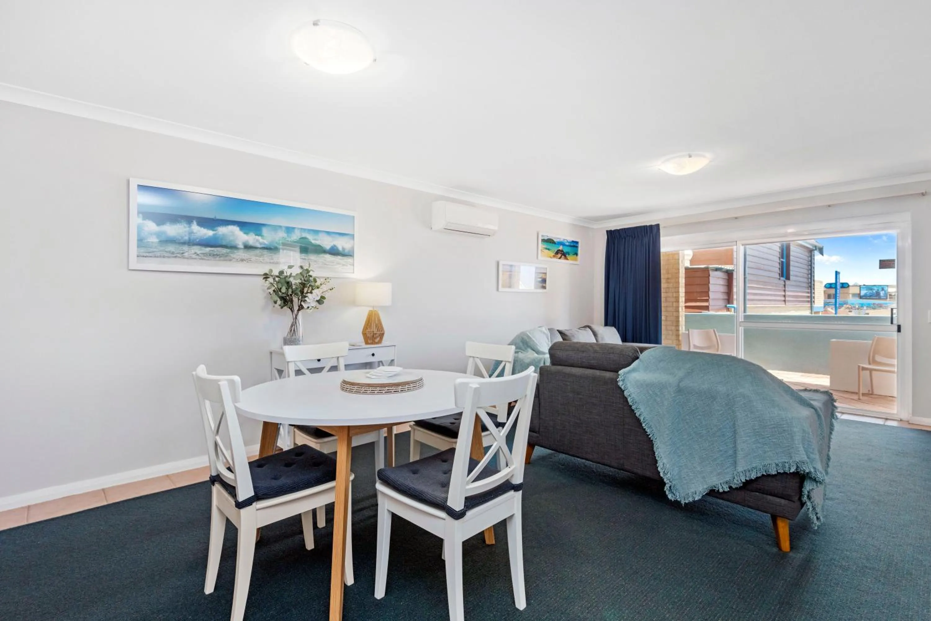 Dining area in Nautica Residences Hillarys