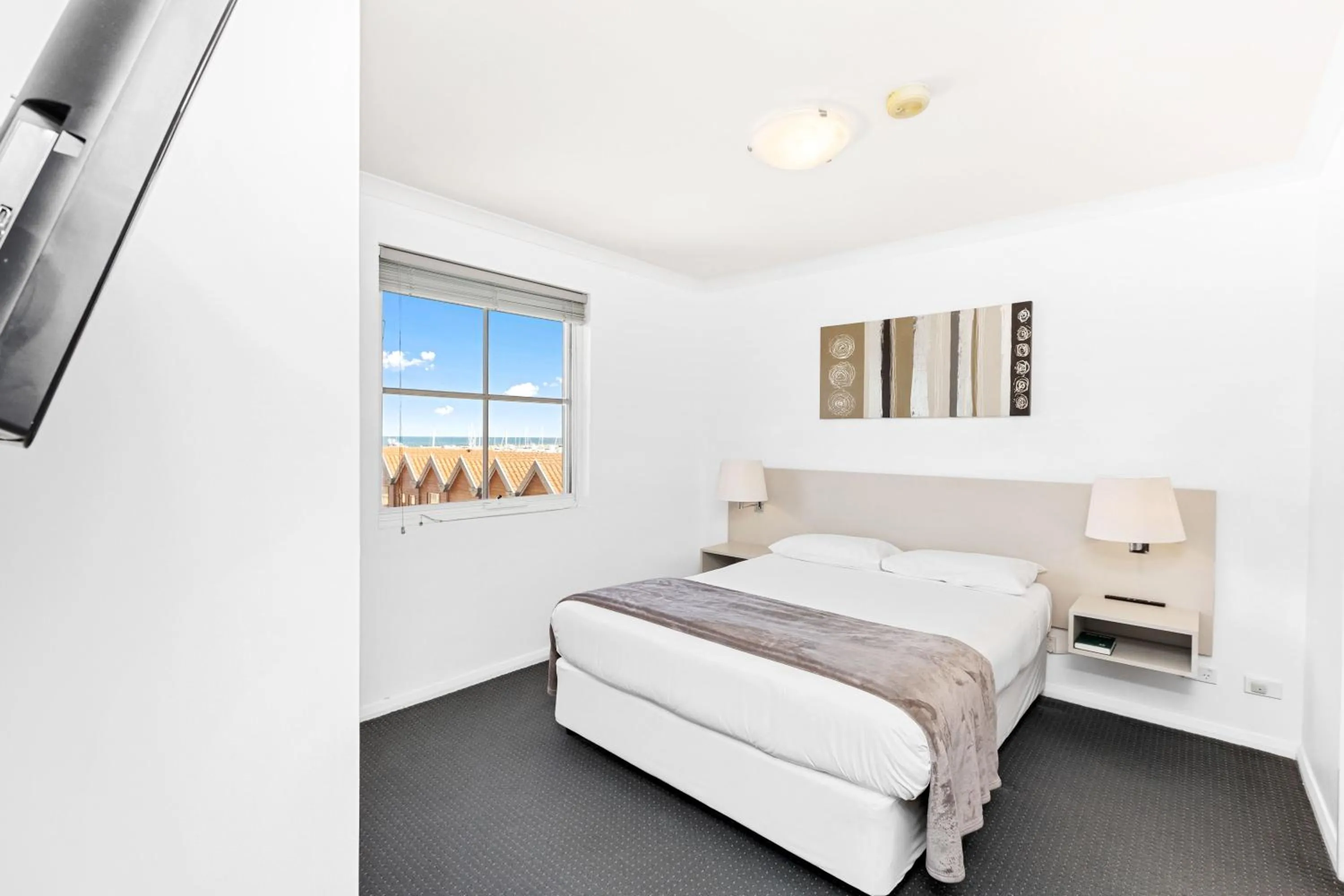 Bedroom, Bed in Nautica Residences Hillarys