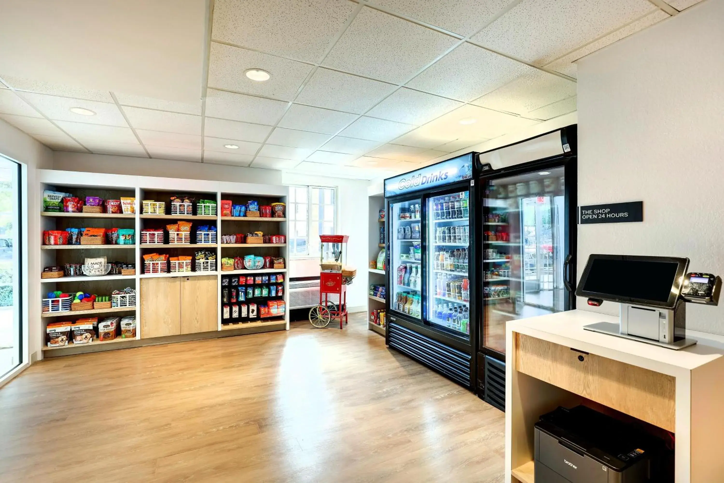 Food and drinks in Sonesta Simply Suites Las Vegas Convention Center Food and drinks in Sonesta Simply Suites Las Vegas Convention Center