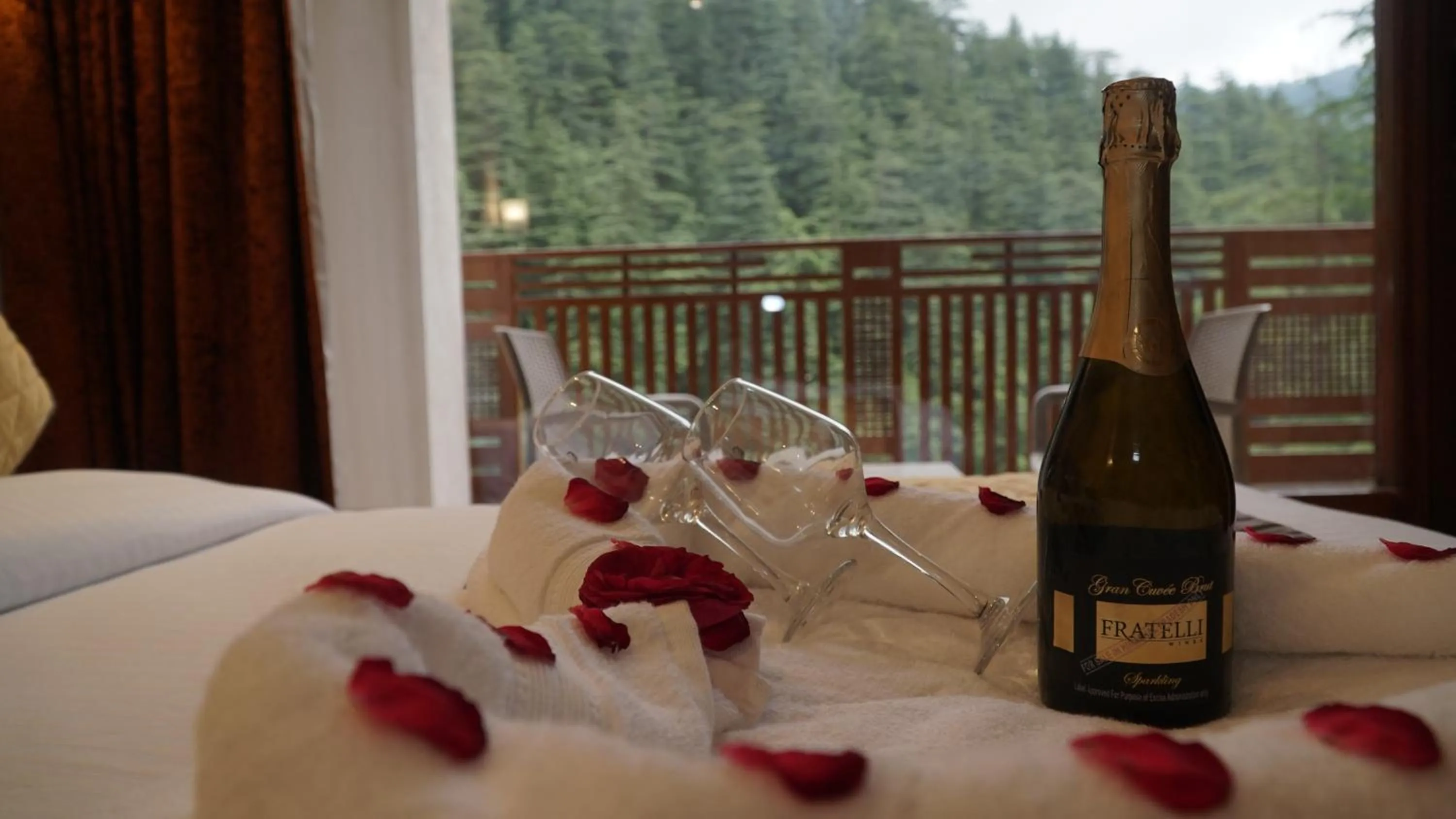 Alcoholic drinks in The Jungle Mountain Retreat