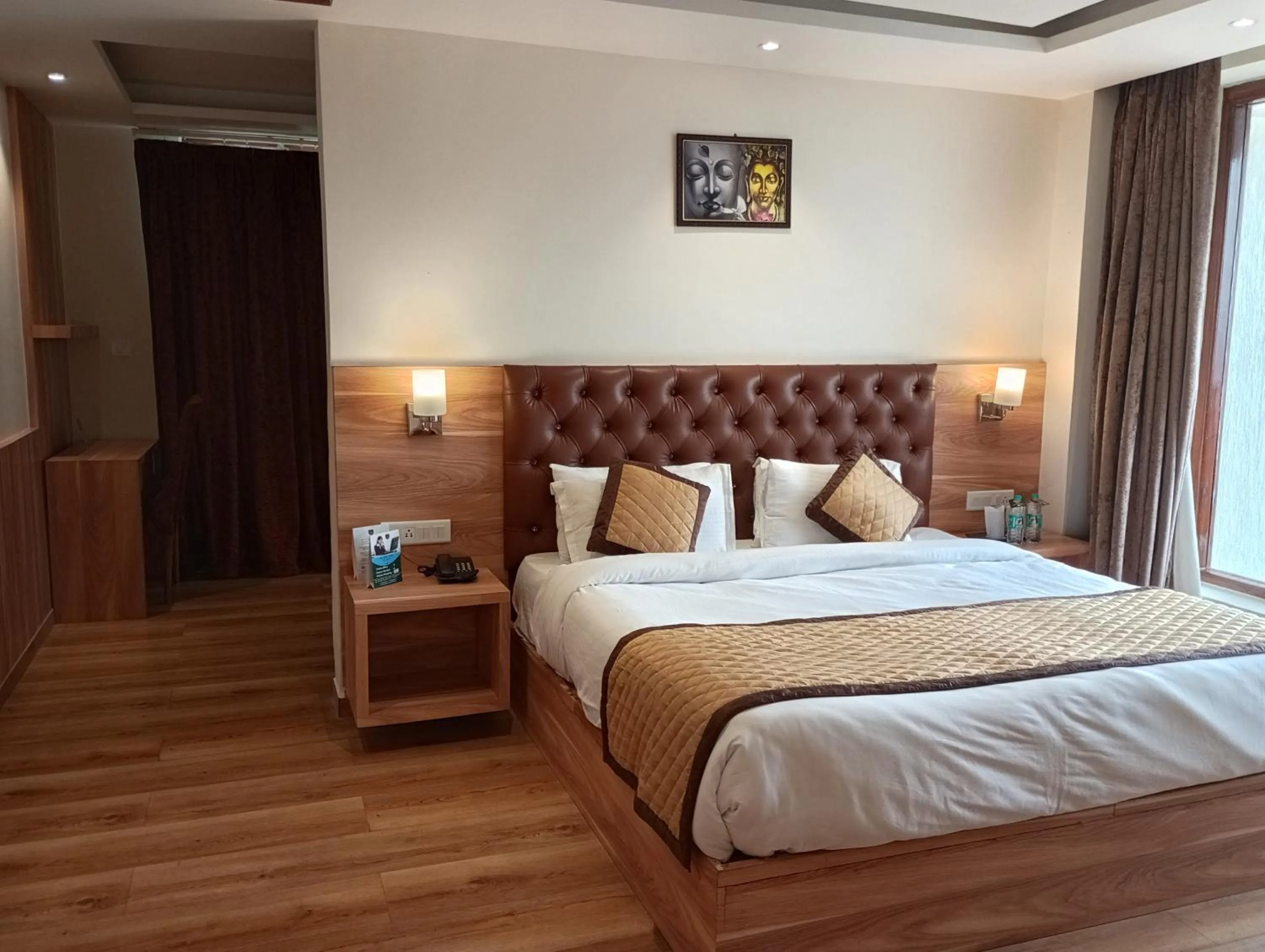 Guests, Bed in The Jungle Mountain Retreat