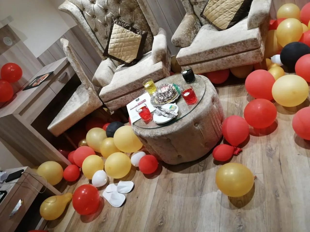 Food and drinks in The Jungle Mountain Retreat