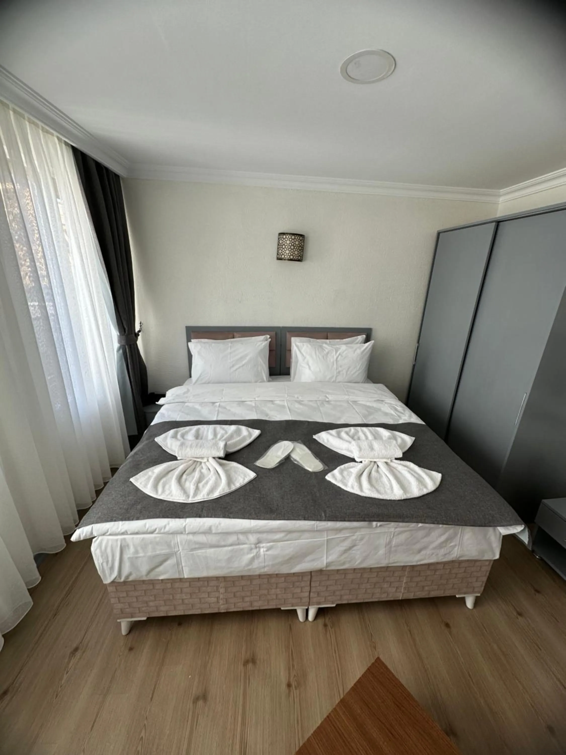 Bed in Big Orange Hotel Old City