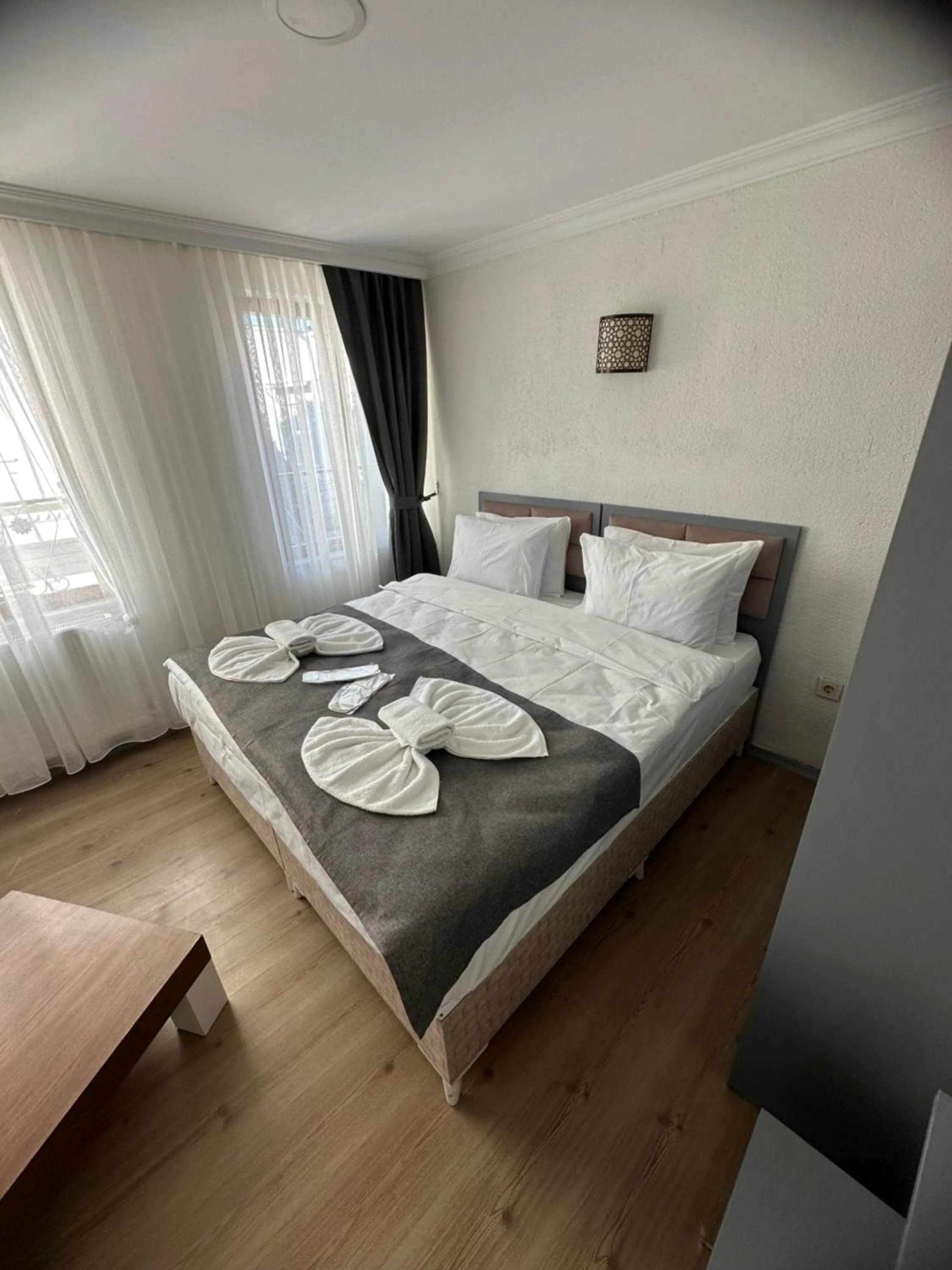Bed in Big Orange Hotel Old City