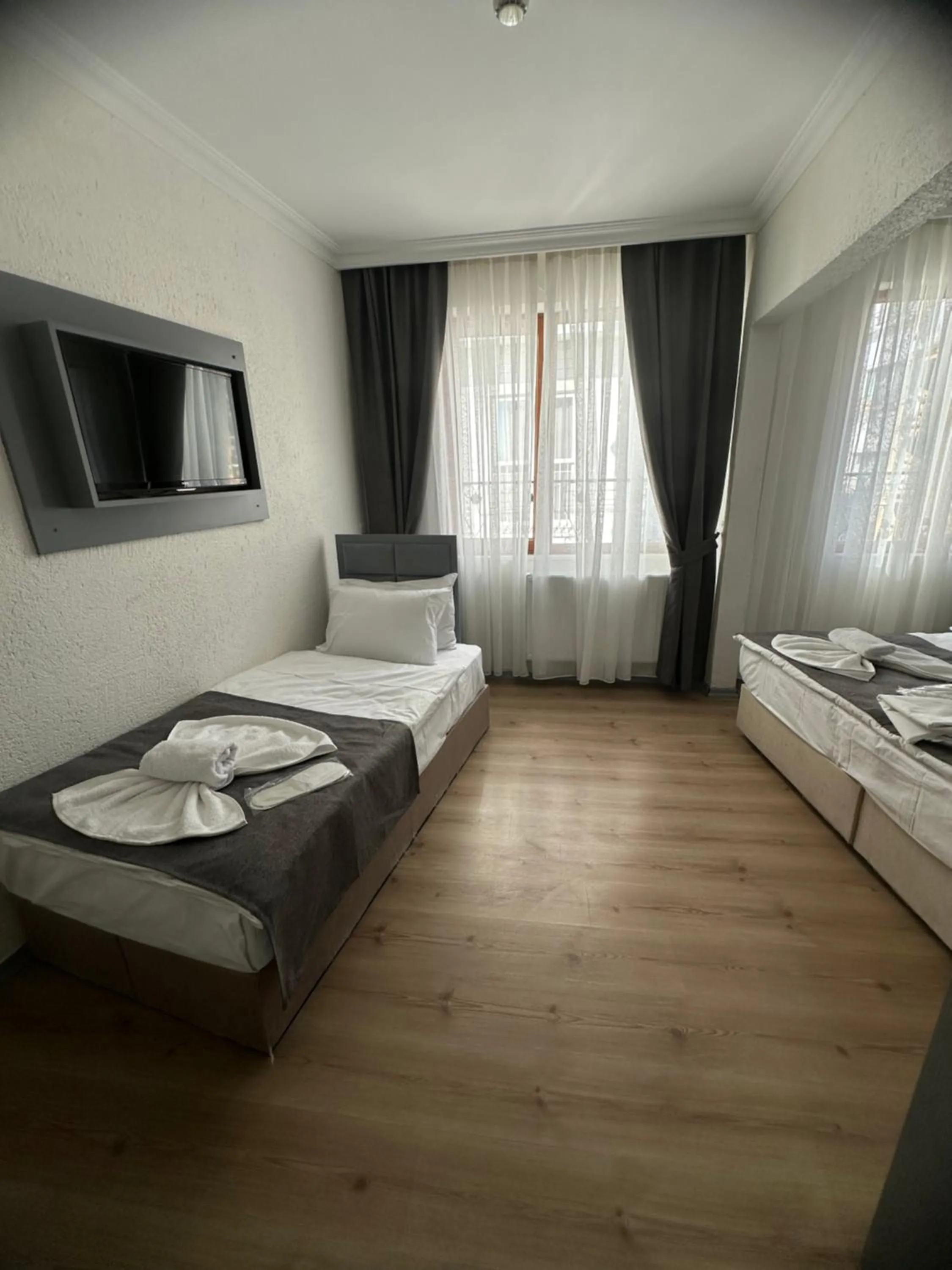 Bed in Big Orange Hotel Old City