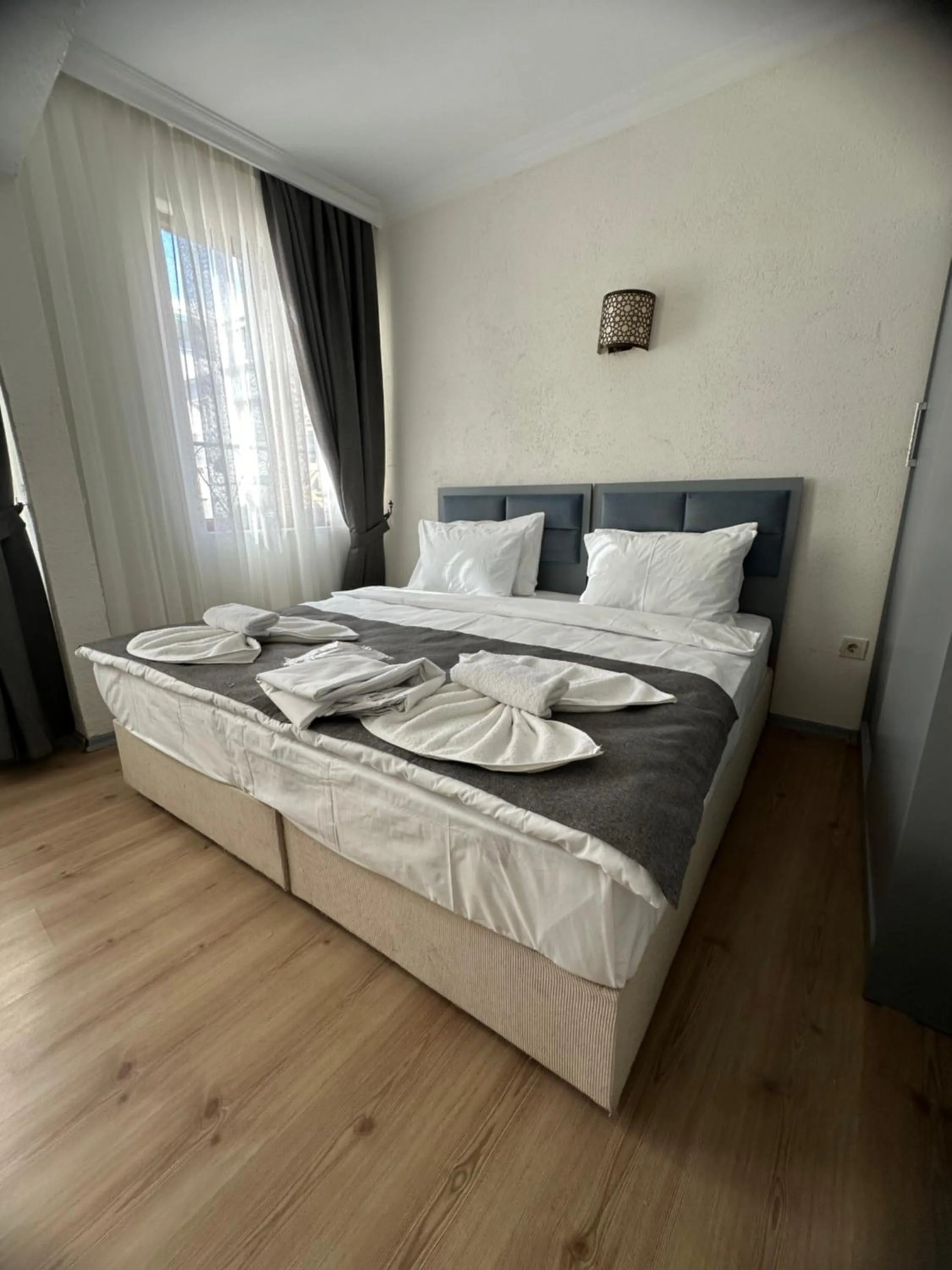 Bed in Big Orange Hotel Old City