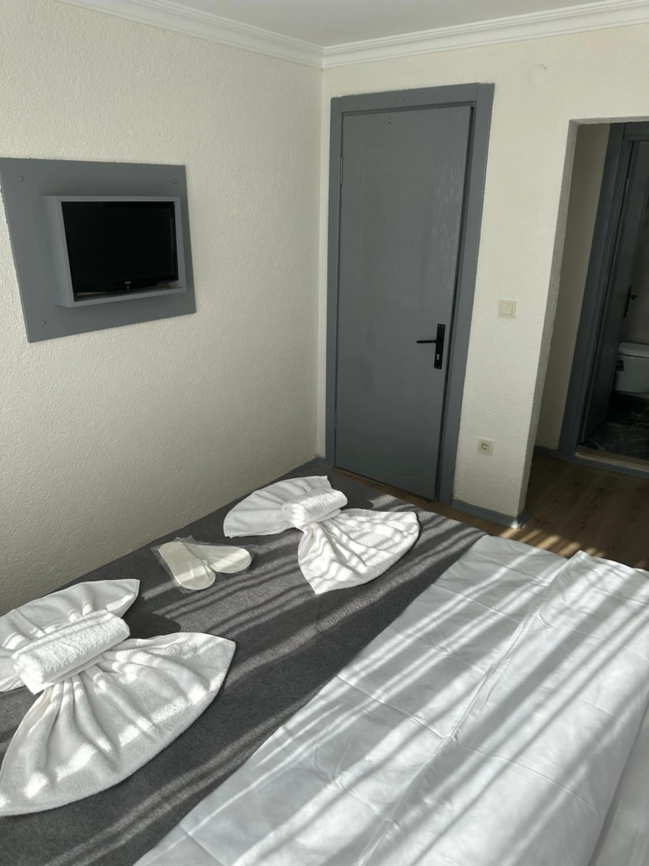 Bed in Big Orange Hotel Old City