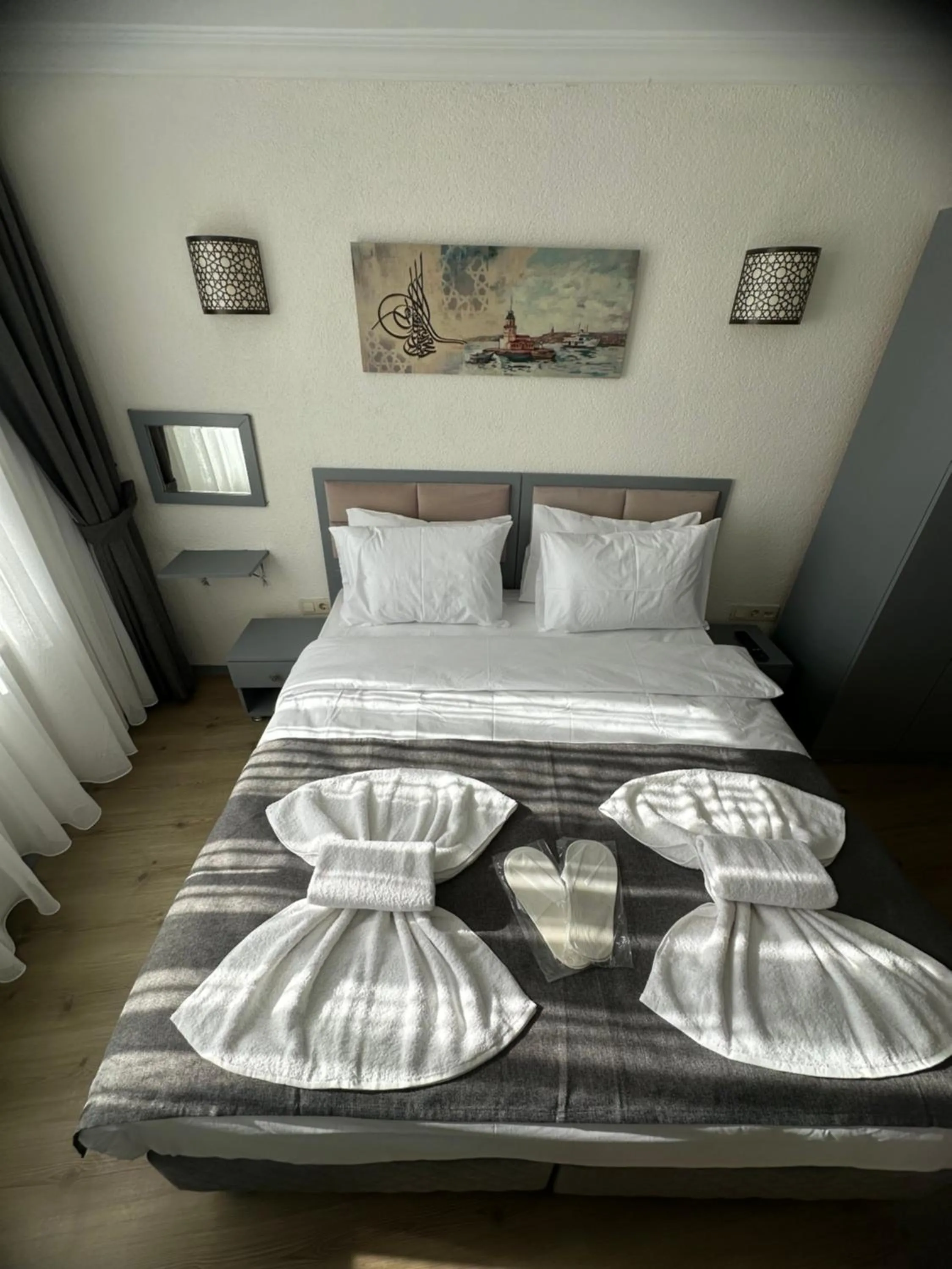 Bed in Big Orange Hotel Old City