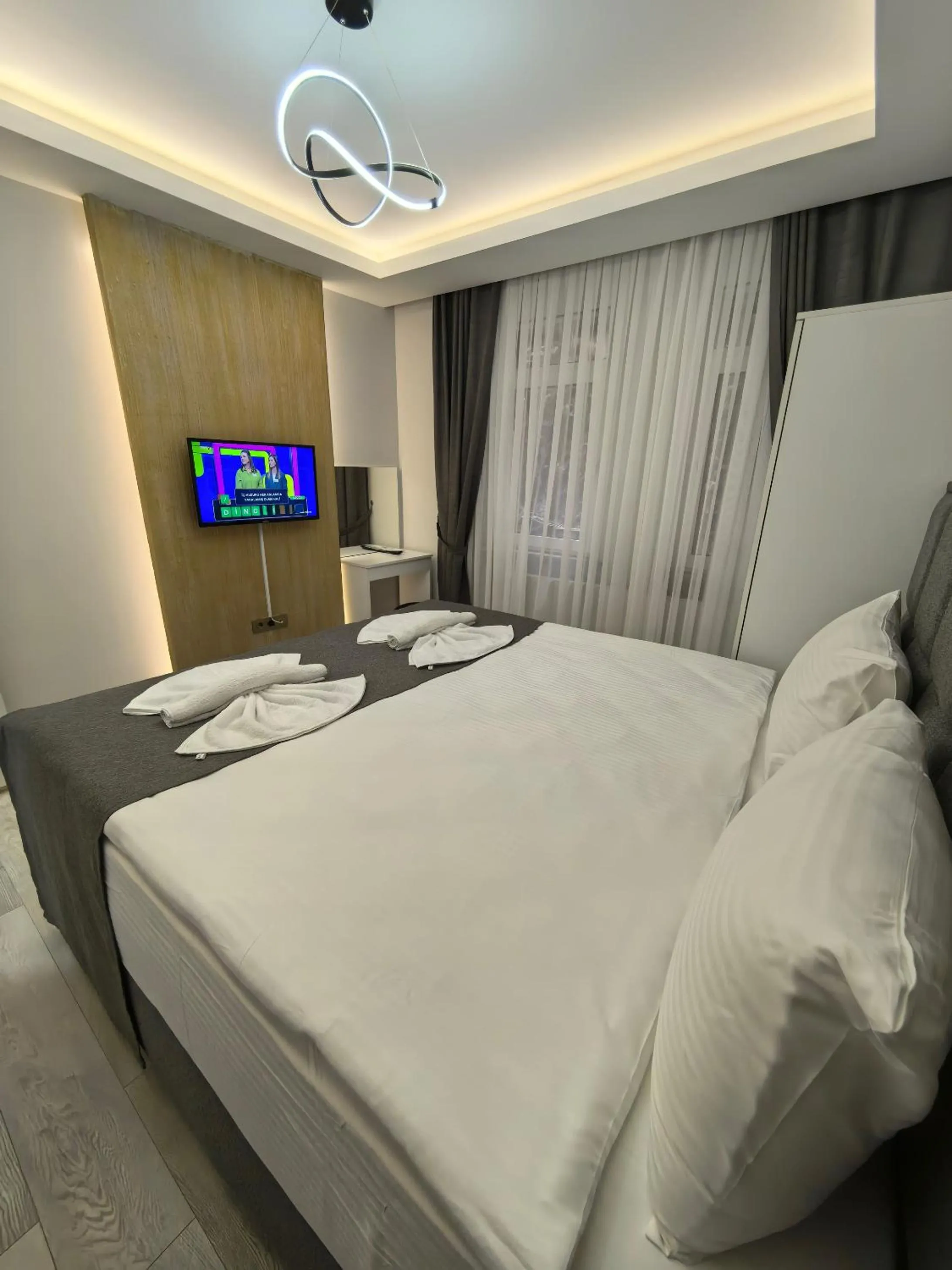 Bed in Big Orange Hotel Old City