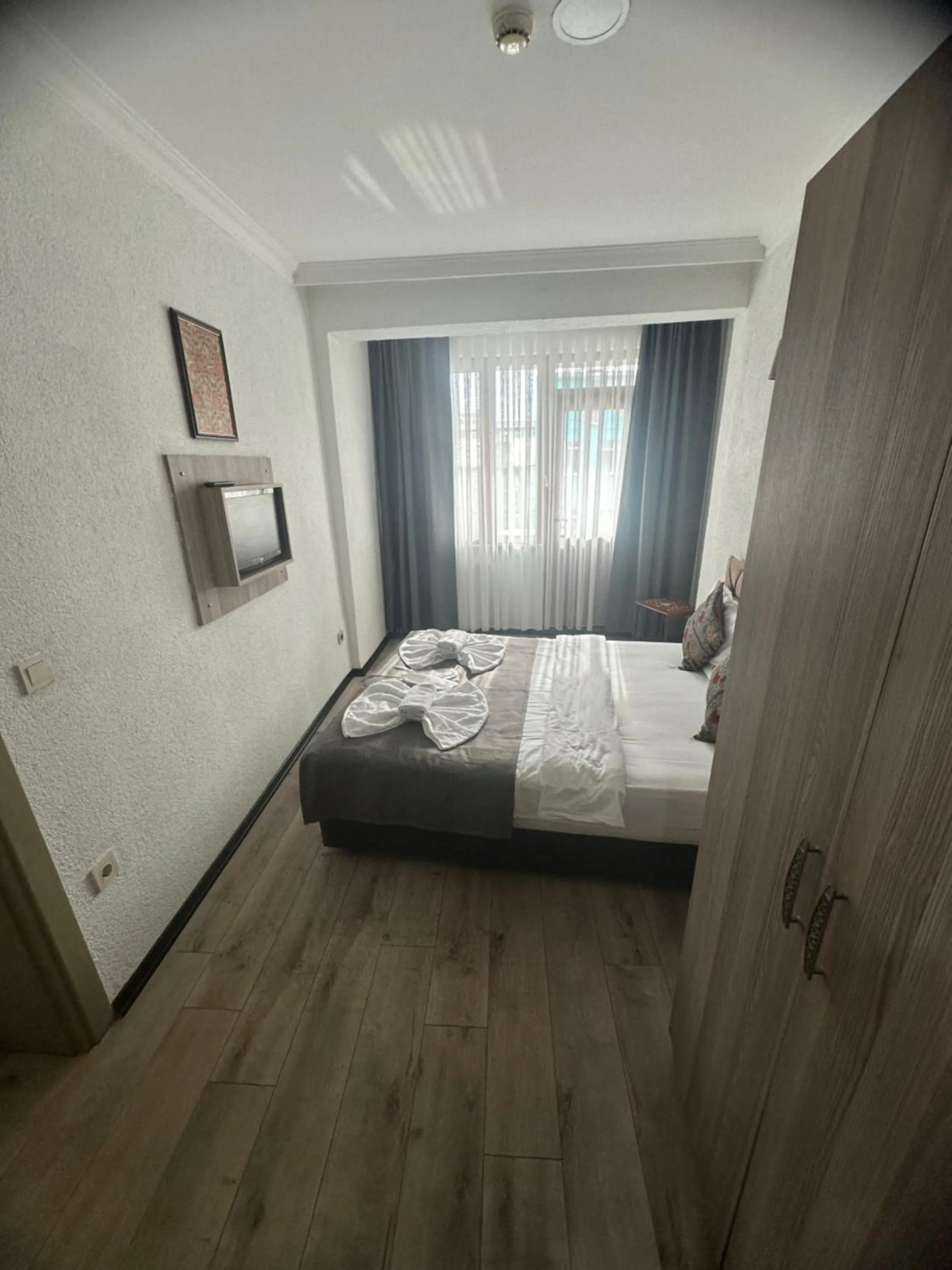 Bed in Big Orange Hotel Old City