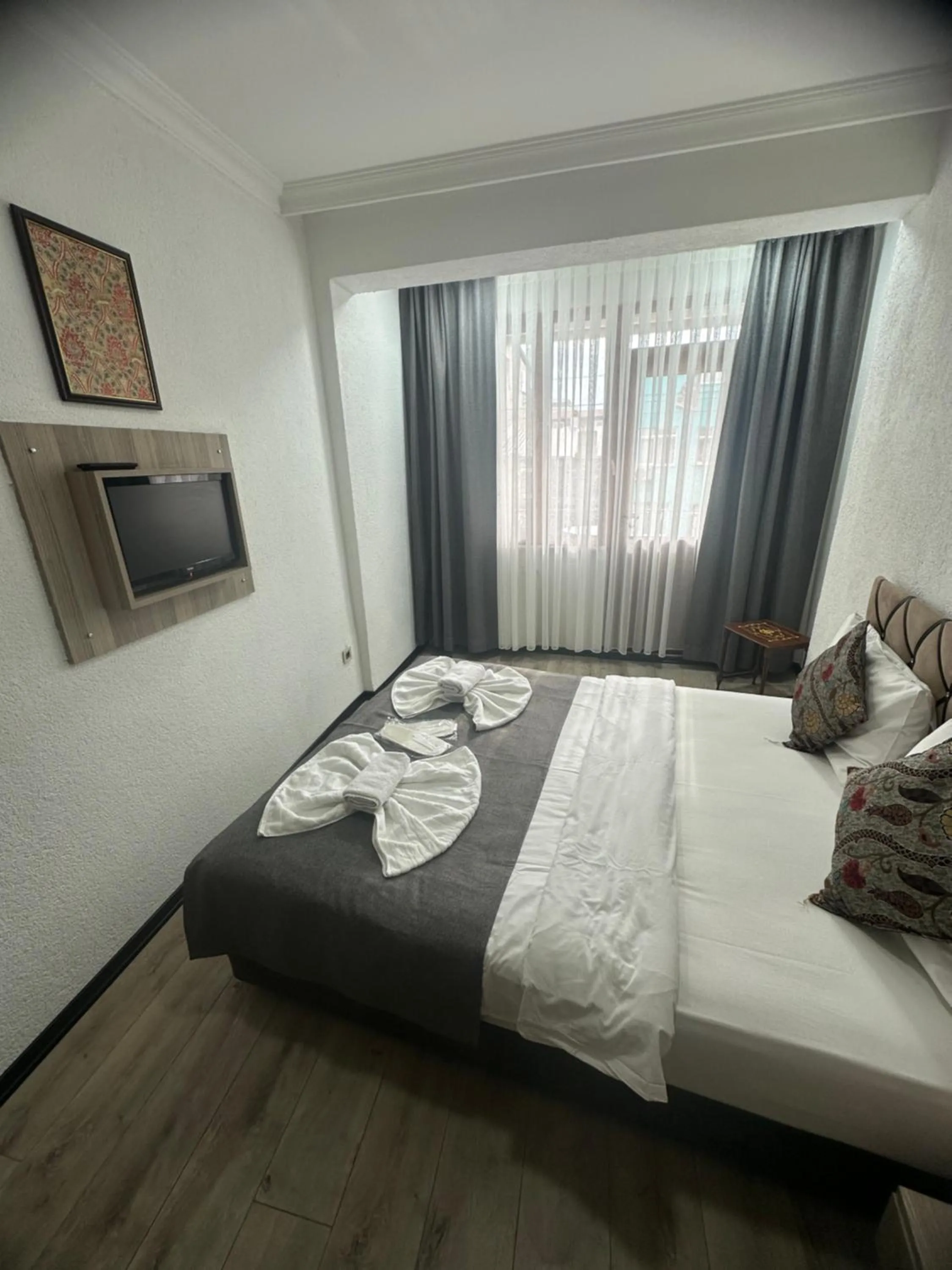 Bed in Big Orange Hotel Old City