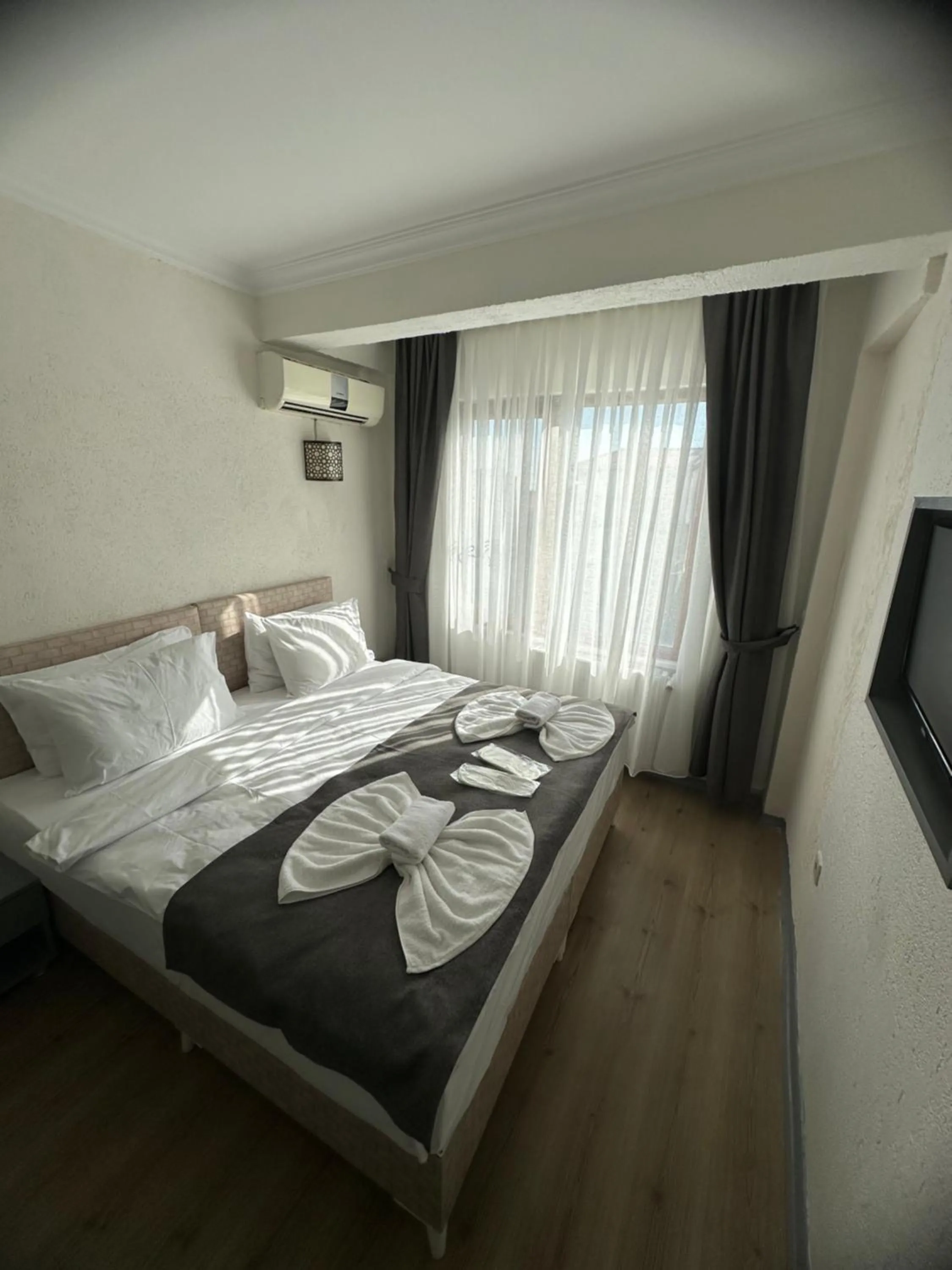 Bed in Big Orange Hotel Old City