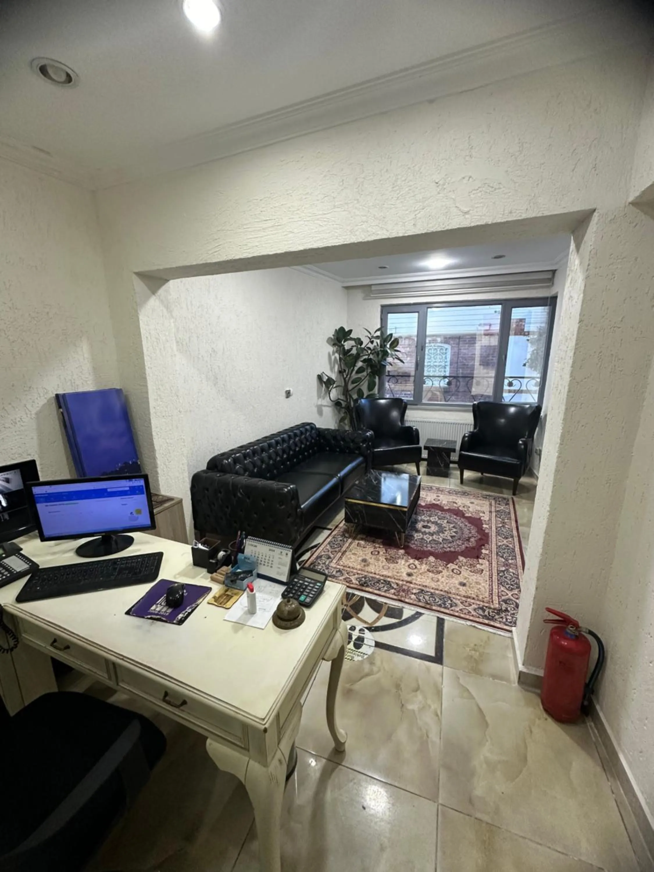 TV and multimedia in Big Orange Hotel Old City