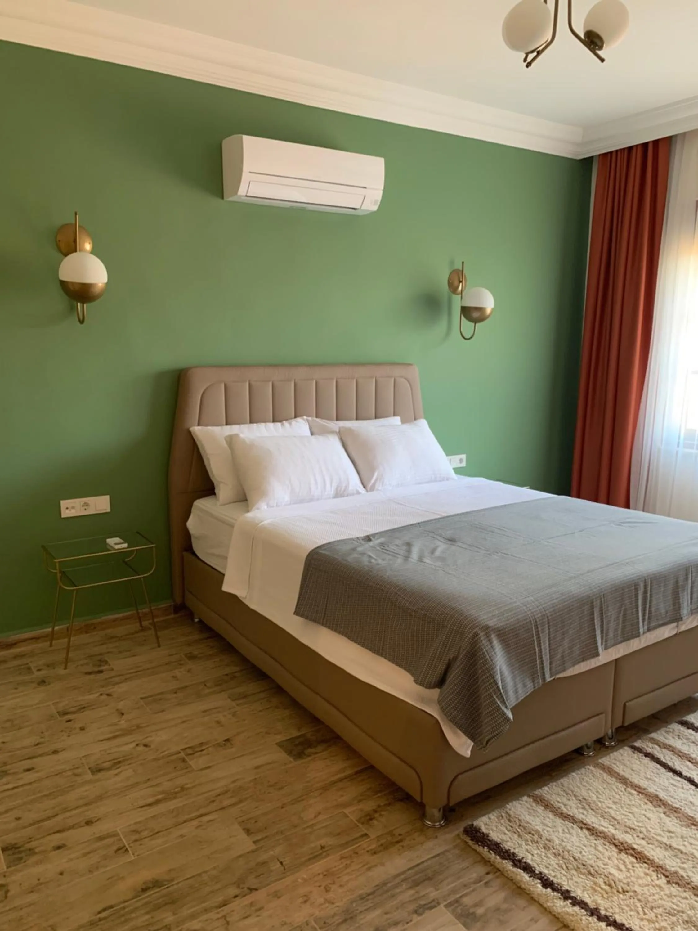 Bedroom, Bed in Kairos Hotel