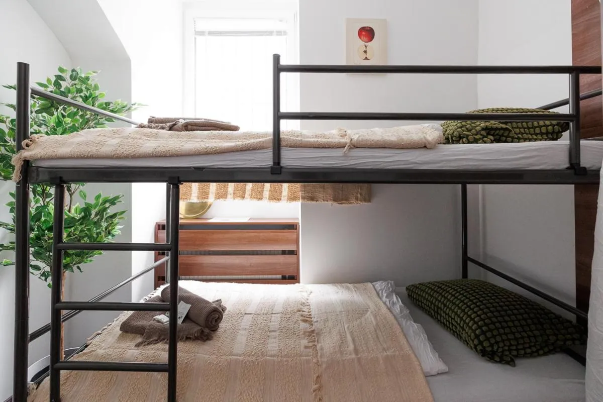 Bed in Vienna City Business Rooms