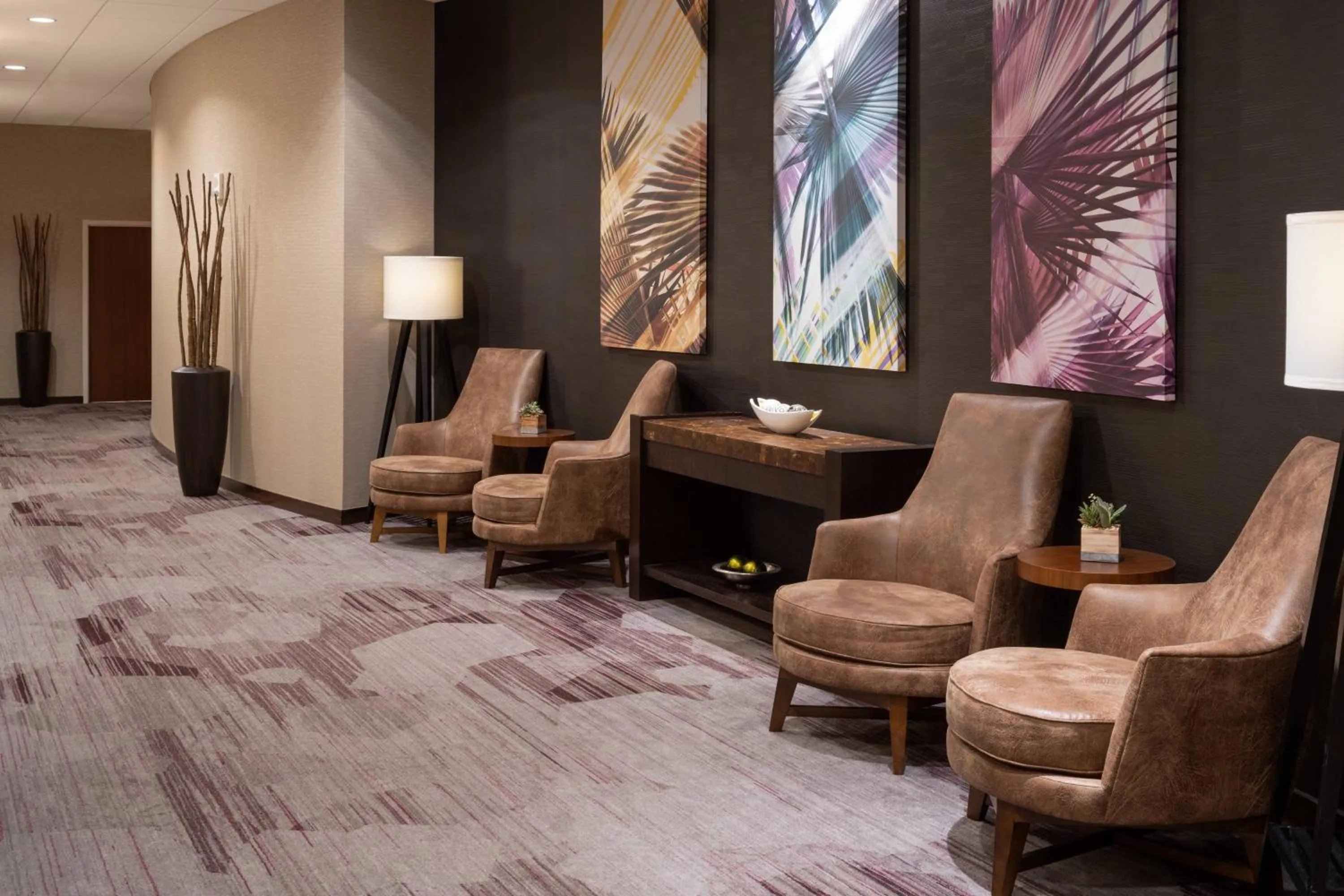 Meeting/conference room in Courtyard by Marriott Miami Airport